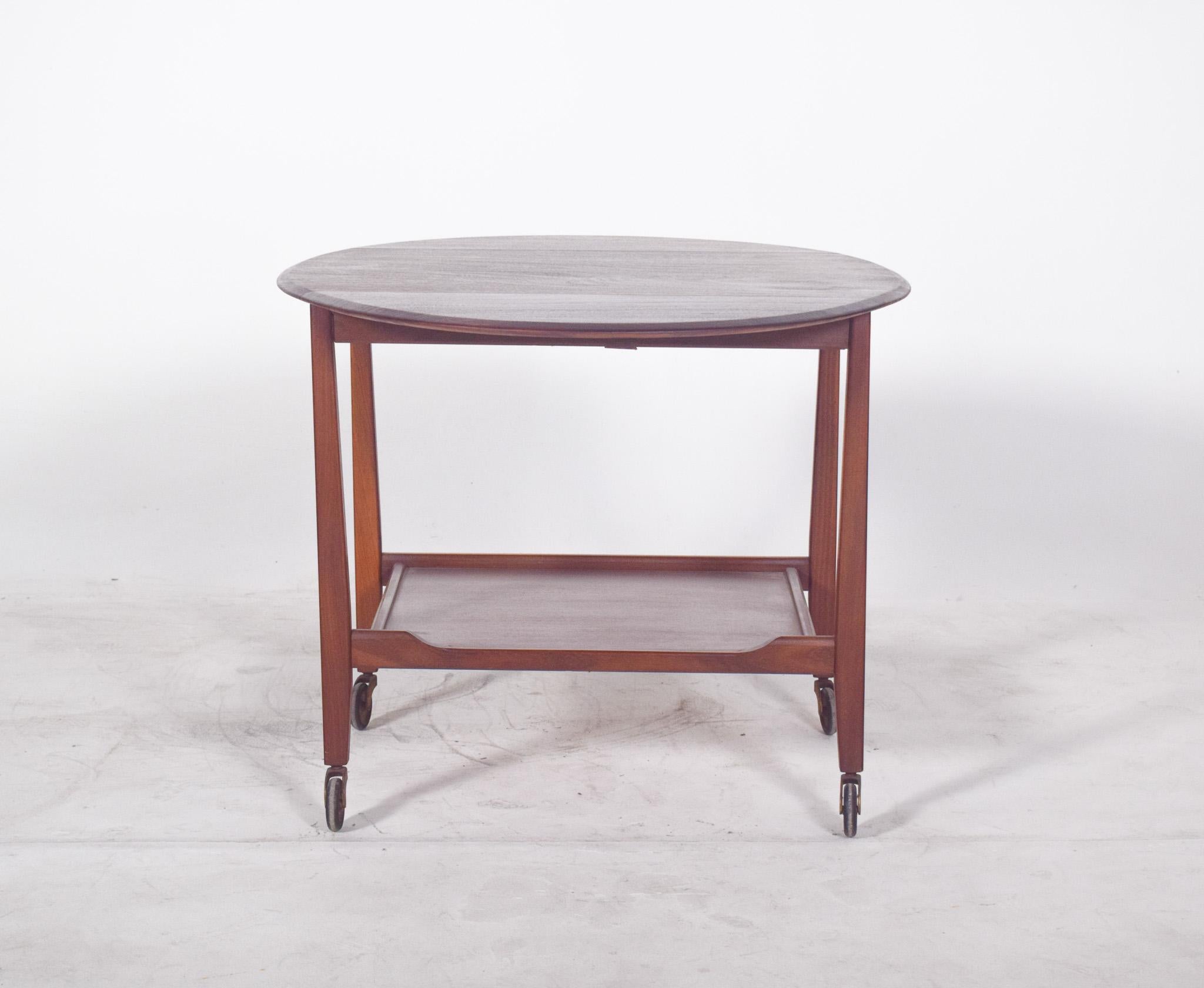 Mid Century Danish Tea Trolley with Flaps For Sale 4