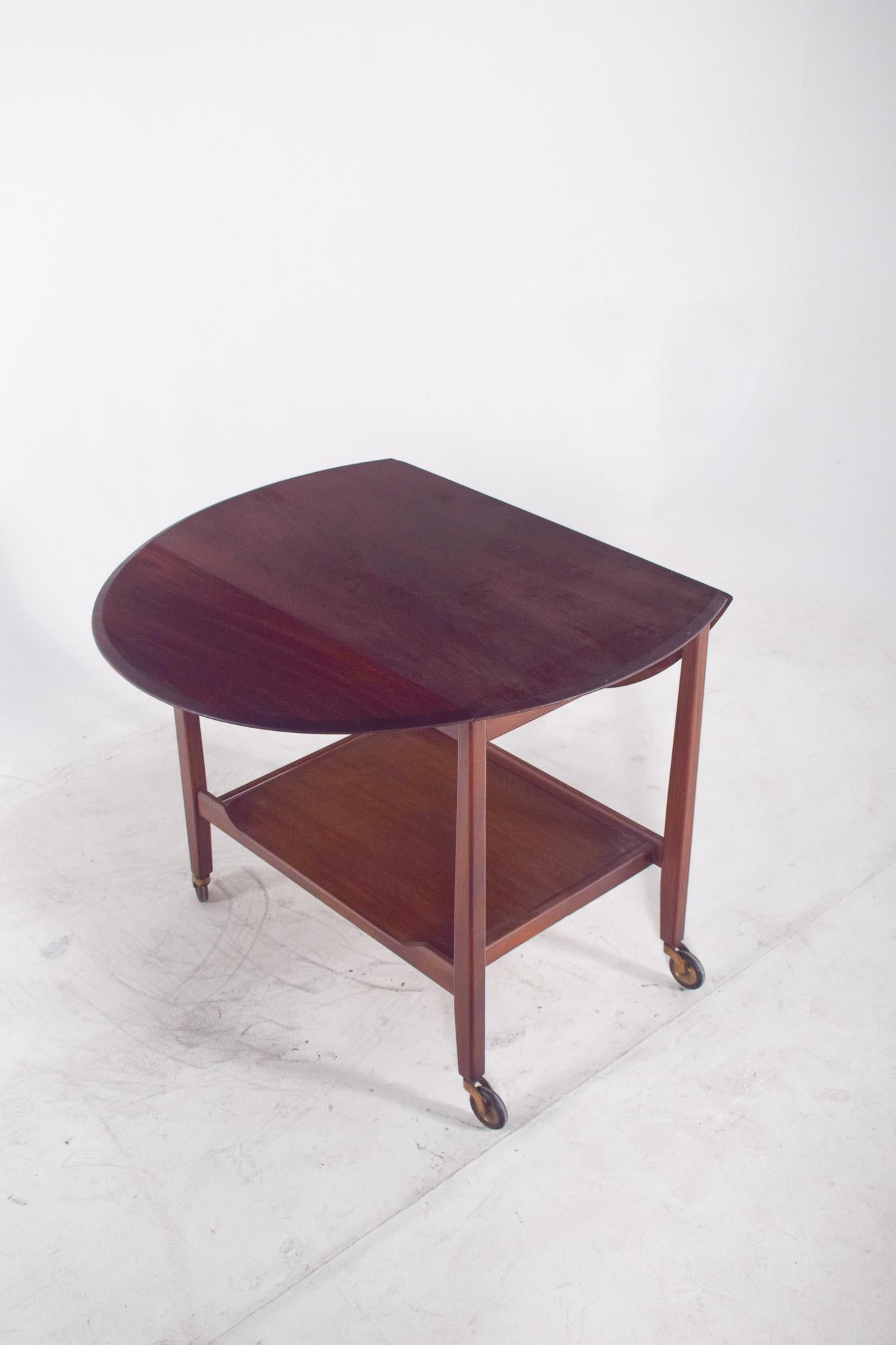 Mid Century Danish Tea Trolley with Flaps For Sale 3