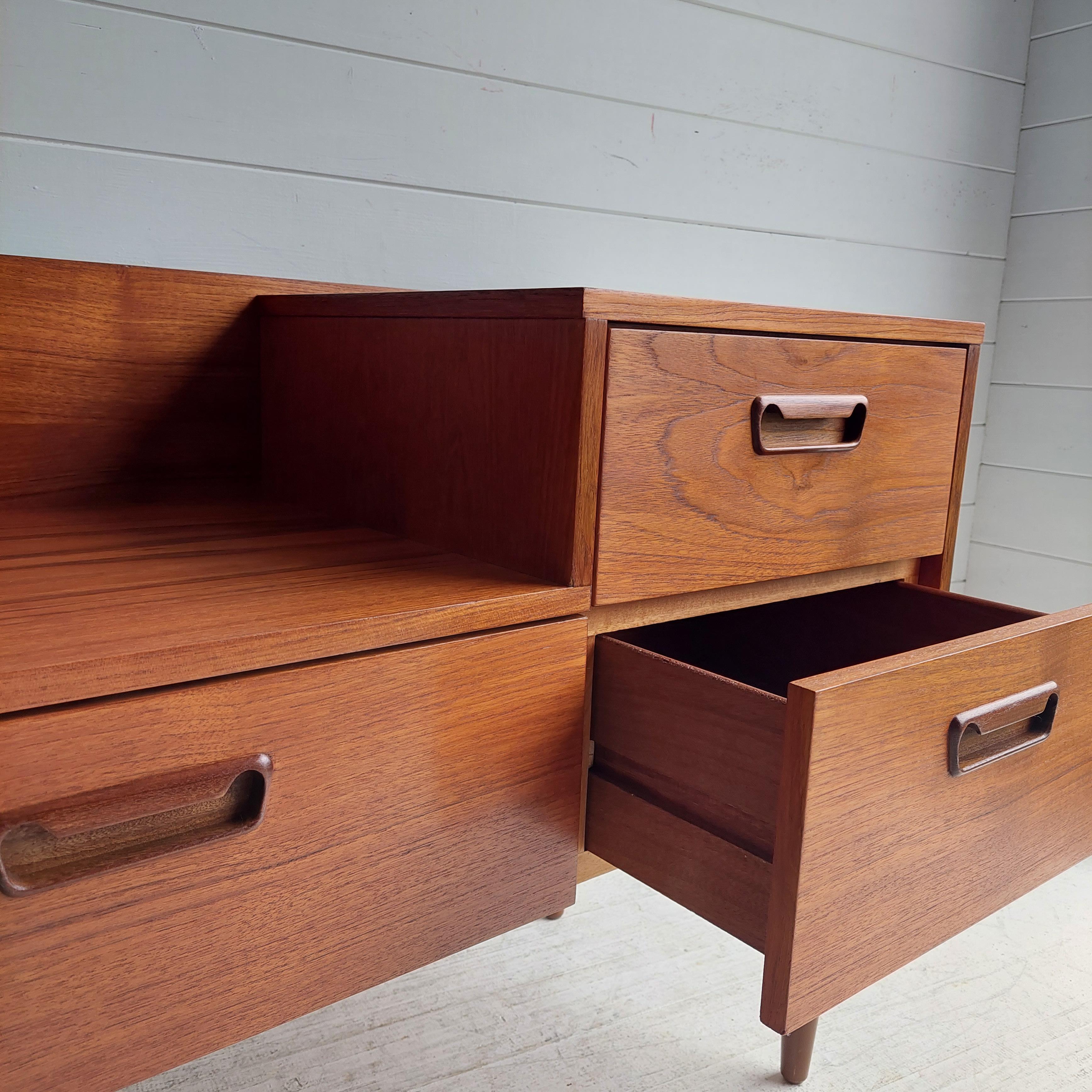 Mid Century  Danish Teak 1960's Low Level chest of drawers Hall Storage Unit cab 2