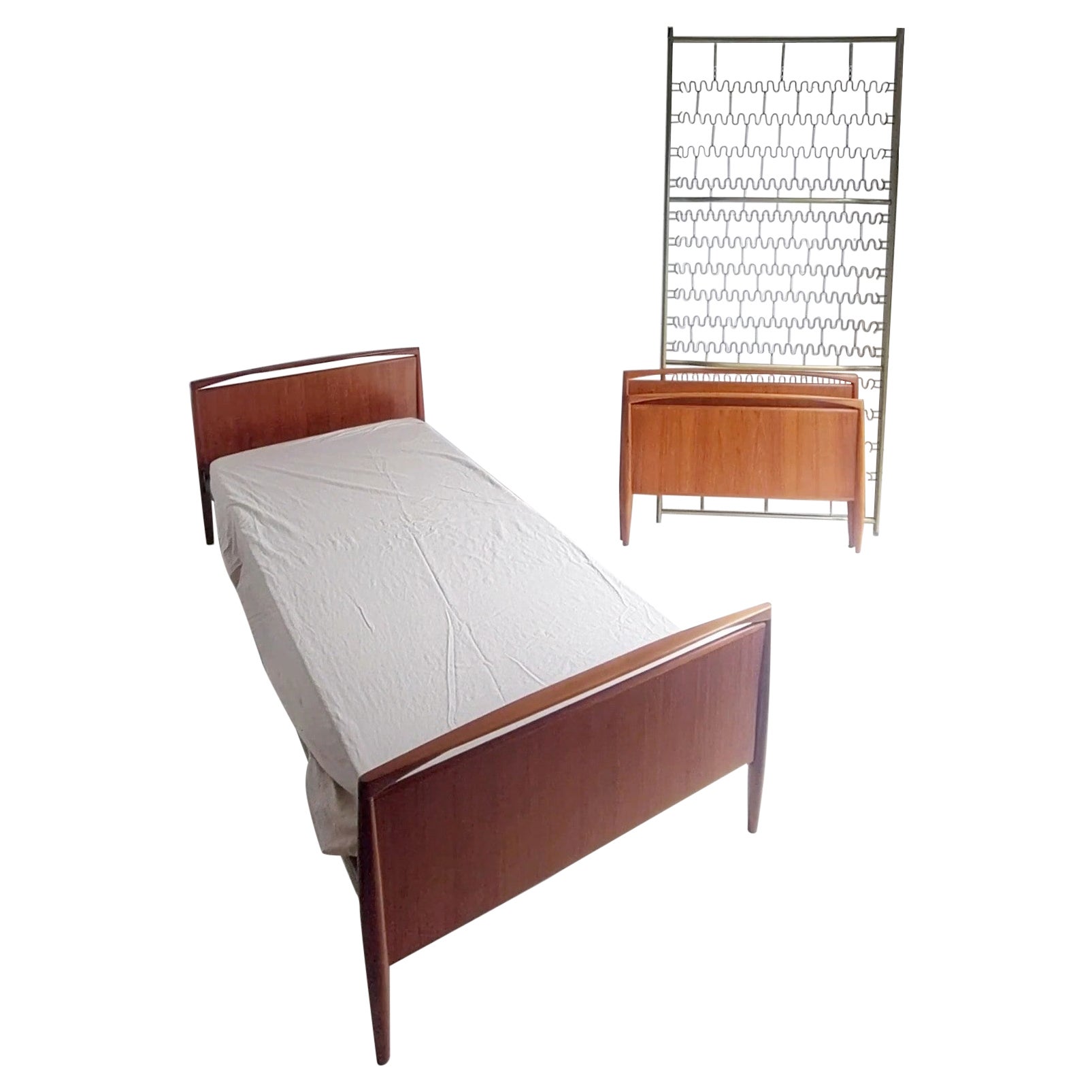 Mid Century Danish Teak 2 Single beds Kai Kristiansen daybeds for Magnus Olesen