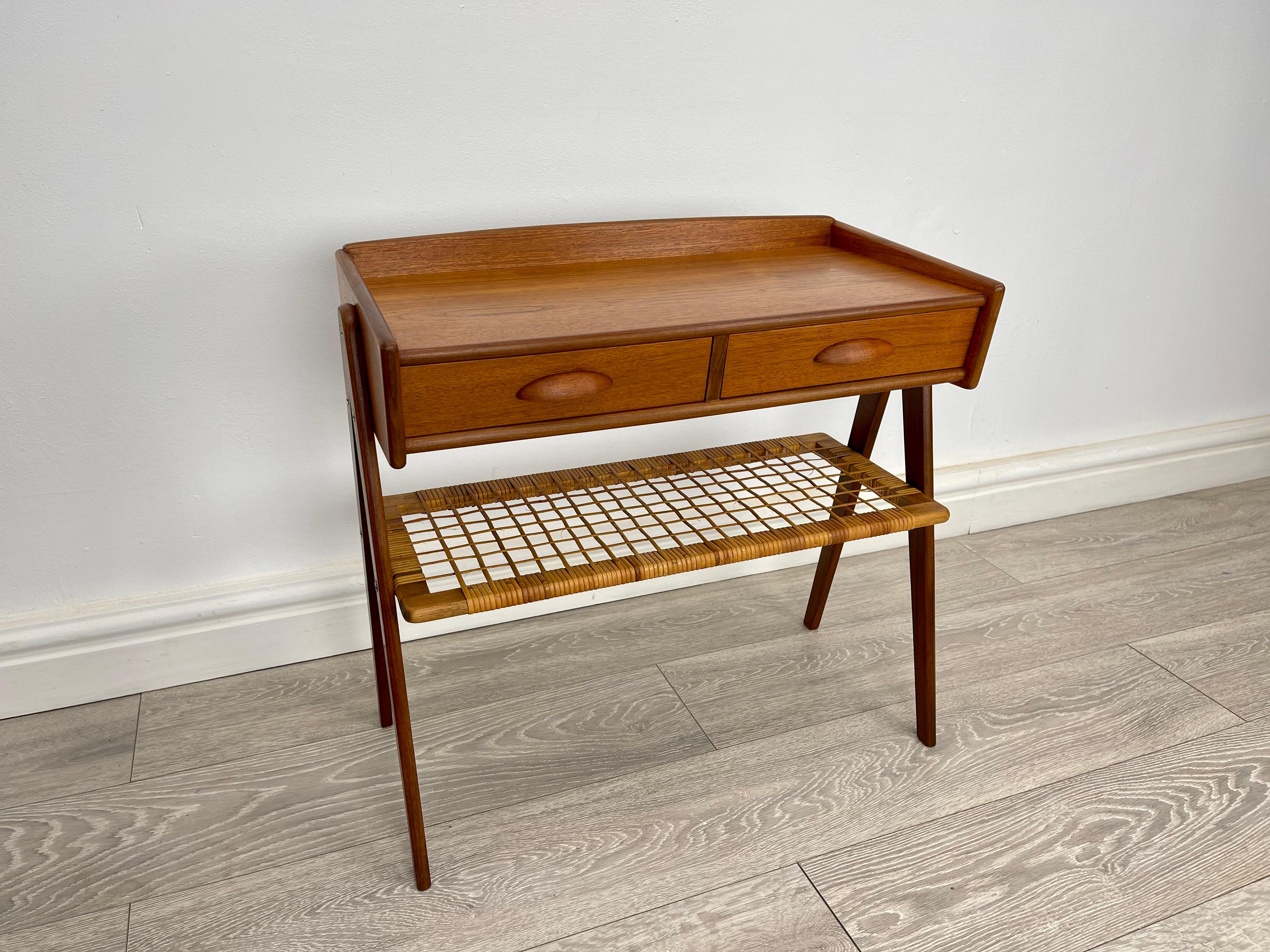 Mid Century Danish Teak And Rattan Side Table  For Sale 4