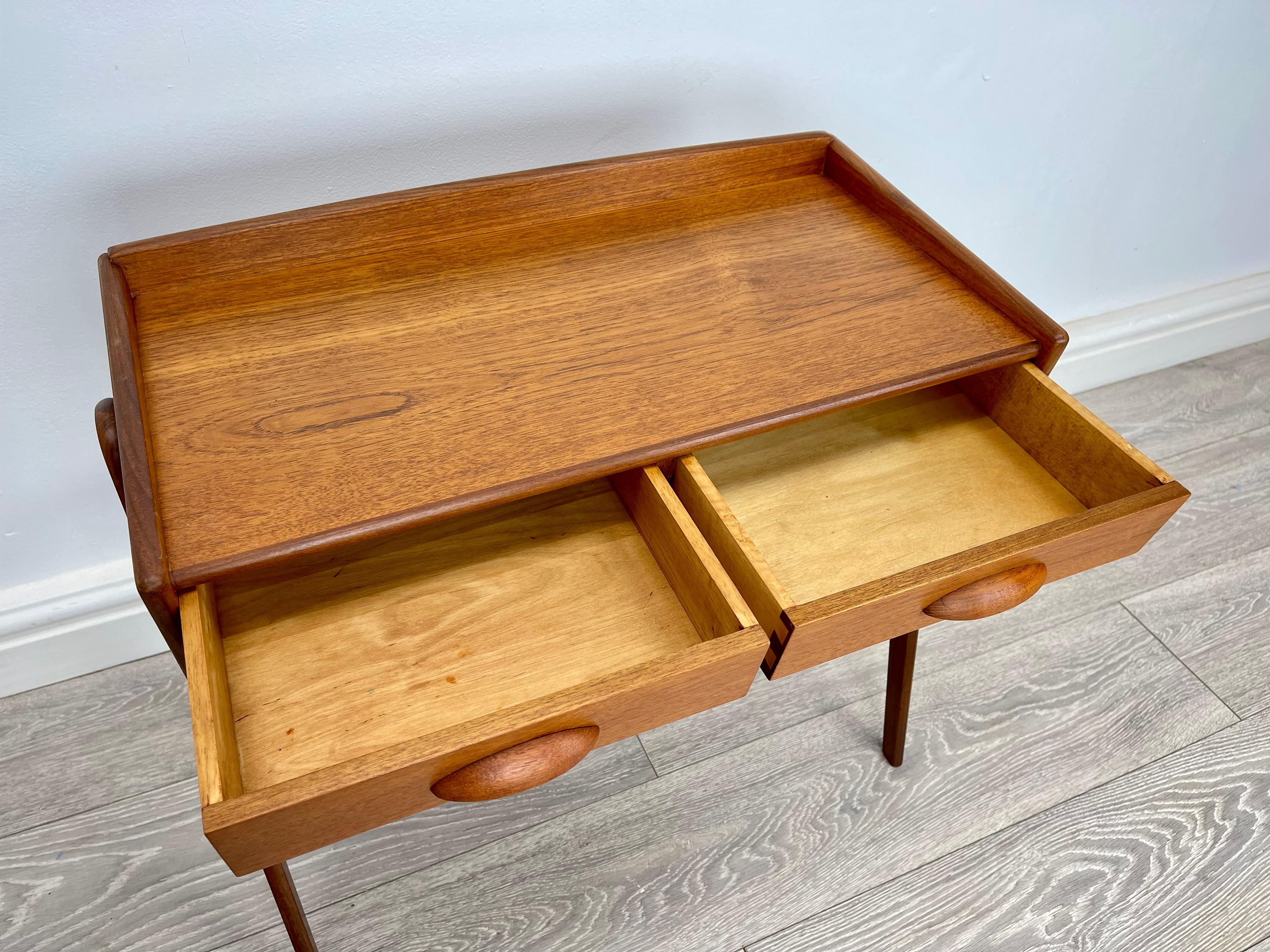 Mid Century Danish Teak And Rattan Side Table  For Sale 7