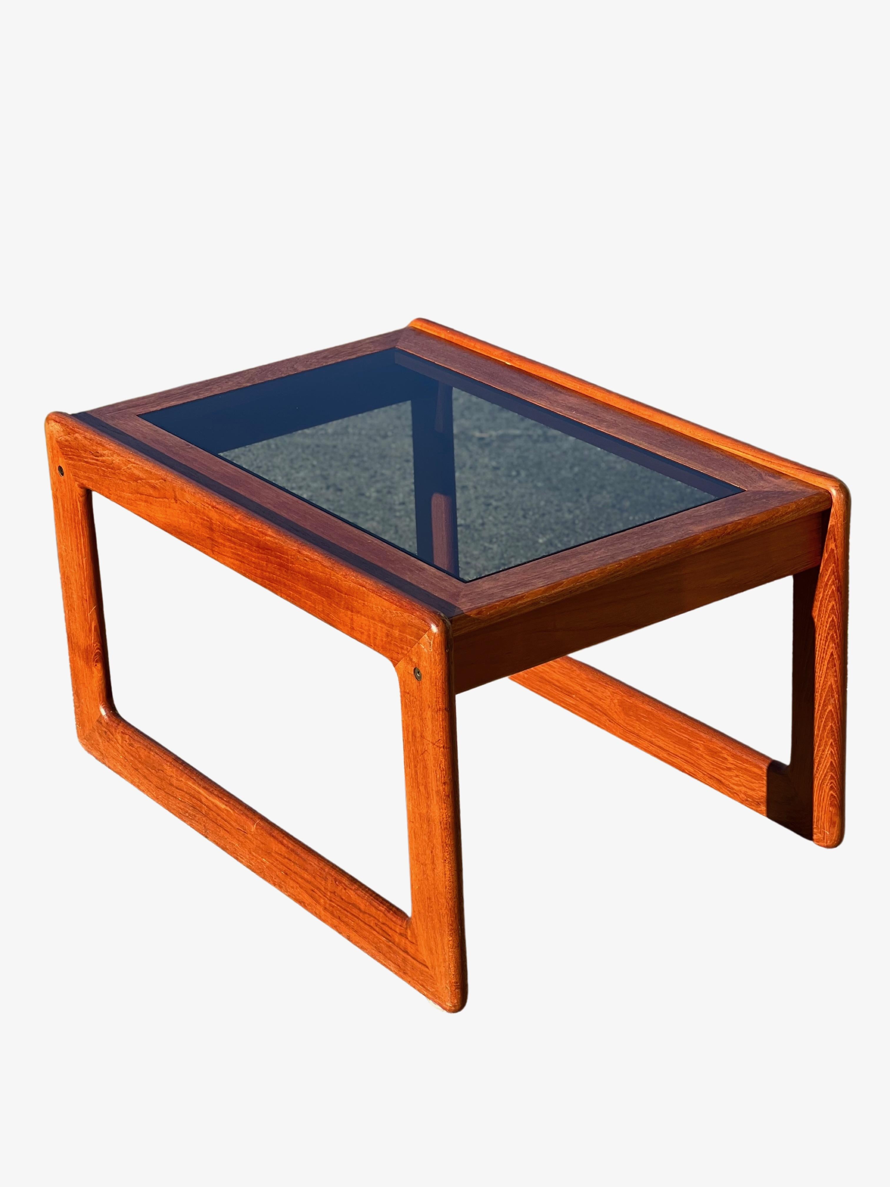 Mid Century Danish Teak and Smoked Glass Side/Cocktail Table by Komfort For Sale
