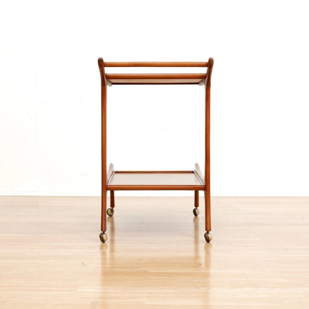 Mid Century Danish Teak Bar Cart en vente 2