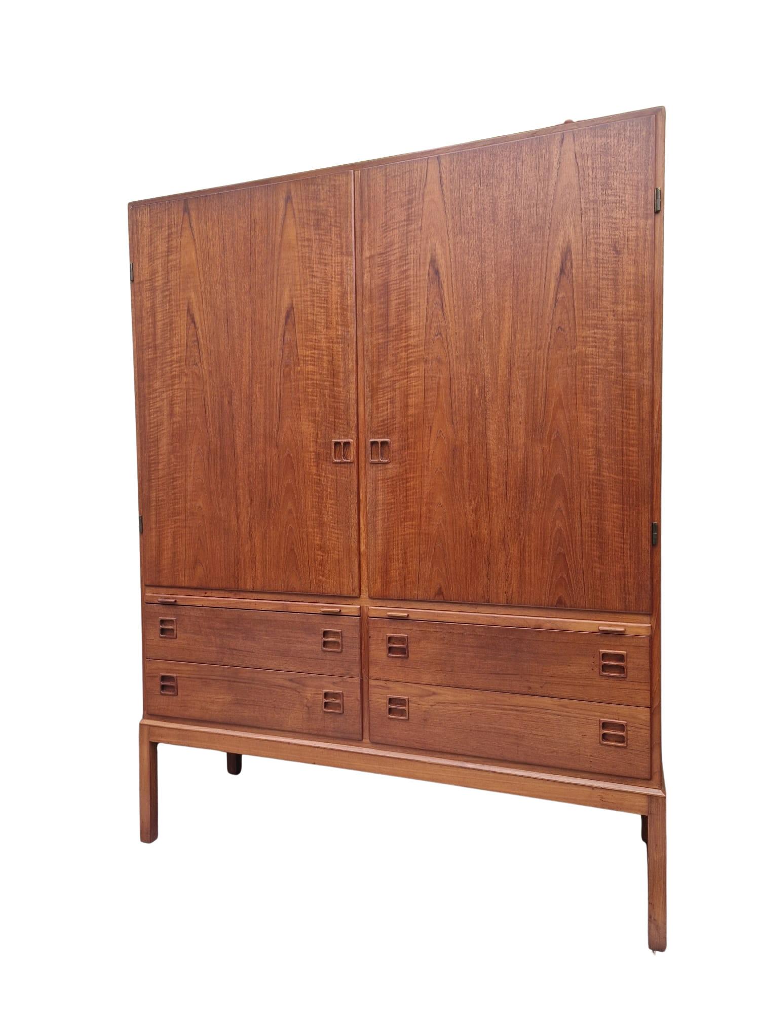 Mid-Century Modern Mid-Century Danish Teak Cabinet by Johannes Andersen for B. Pedersen, 1960's For Sale