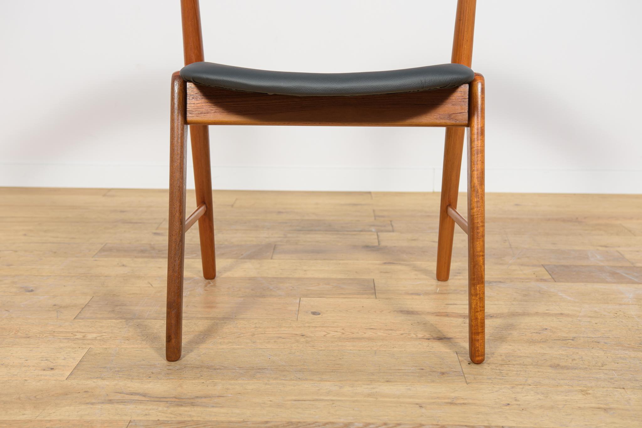 Mid-Century Danish Teak Chairs from Korup Stolefabrik, Denmark, 1960s, Set of 4 For Sale 11