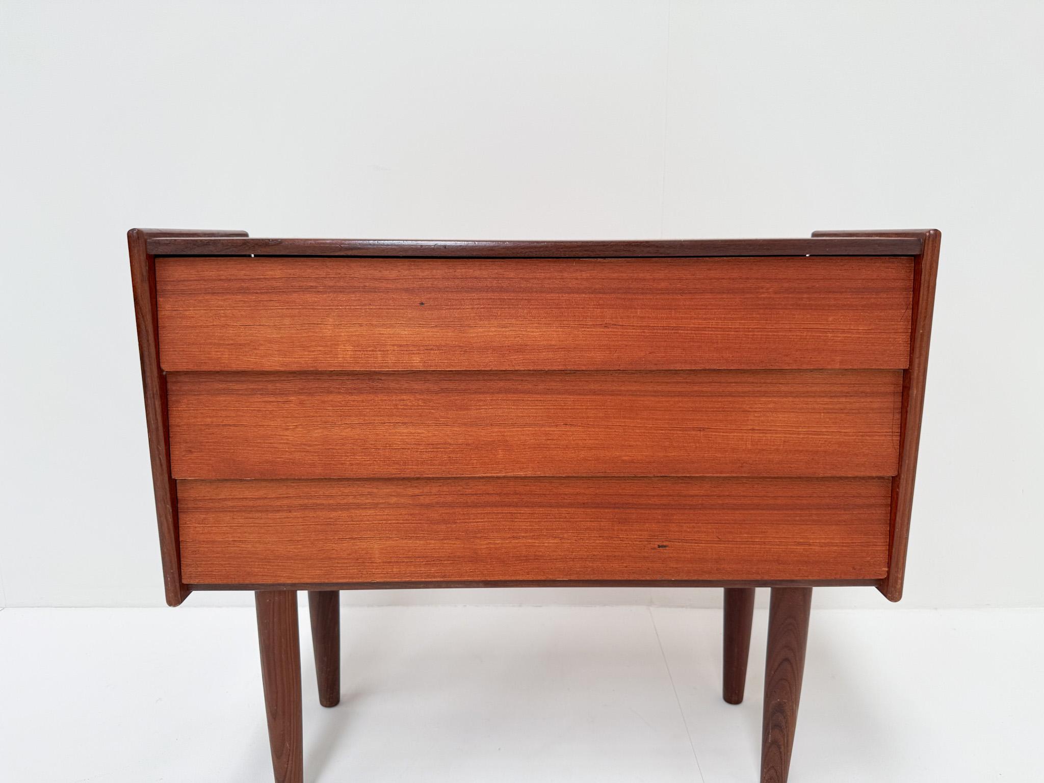 European Mid-Century Danish Teak Chest of Drawers, 1960s For Sale