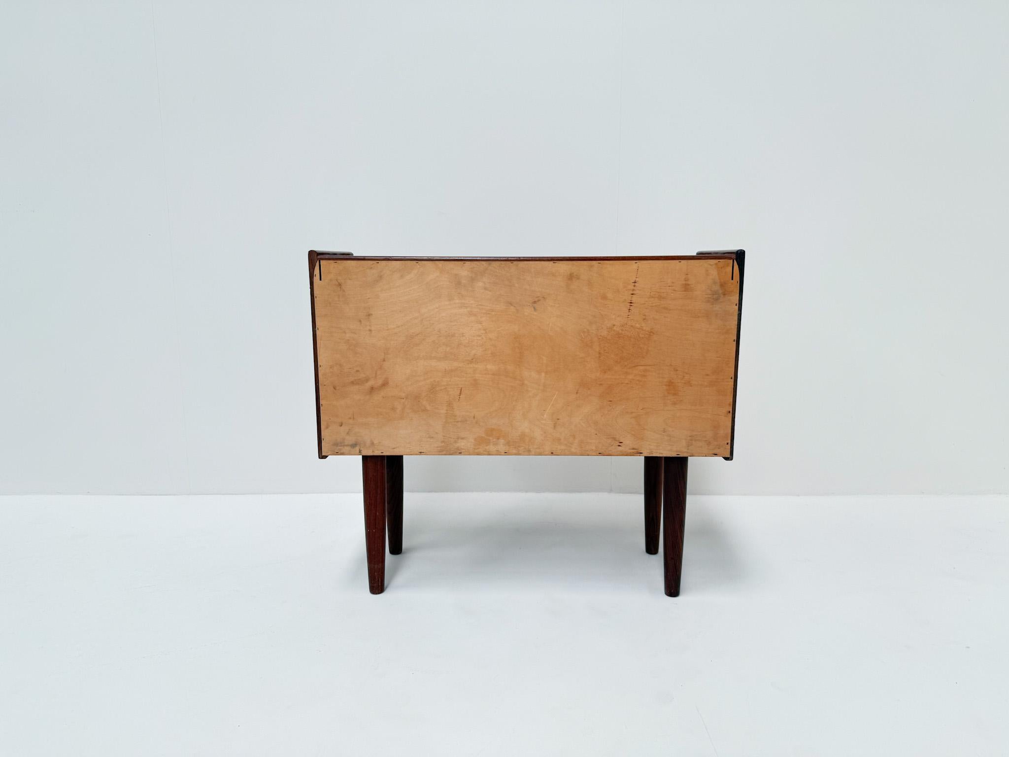 Mid-Century Danish Teak Chest of Drawers, 1960s For Sale 1