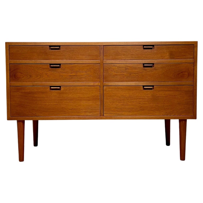 Midcentury Danish Teak Chest of Drawers For Sale at 1stDibs