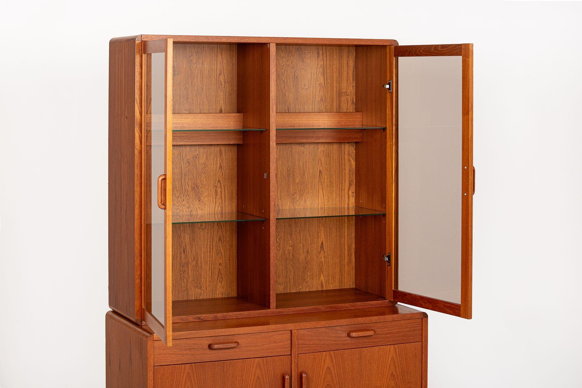 Mid Century Danish Teak China Cabinet or Bookcase Wall Unit In Good Condition For Sale In Detroit, MI