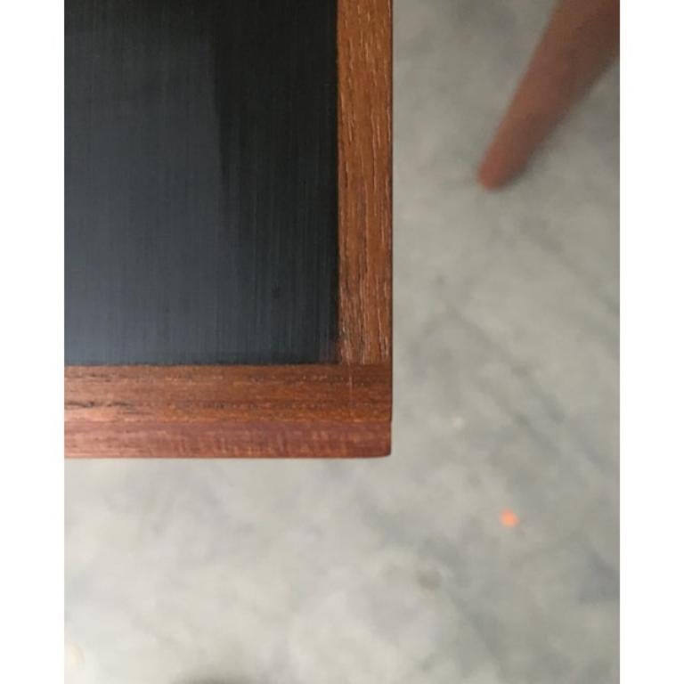 Dänischer Couchtisch aus Teakholz aus der Mitte des Jahrhunderts von Anton Kildebergs Møbelfabrik im Angebot 3