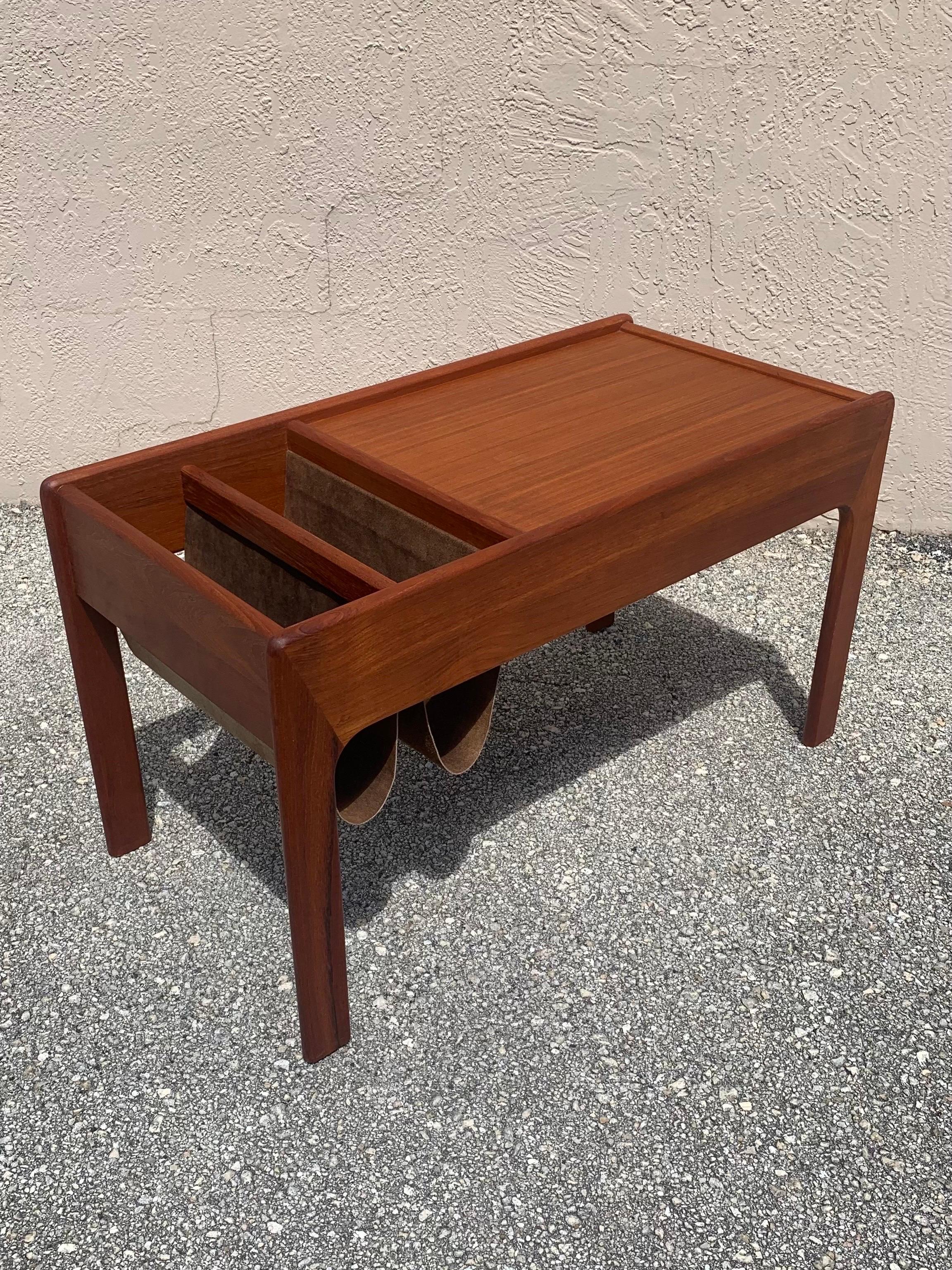 Mid Century Danish Teak Coffee Table with Suede Magazine Holder For Sale 1