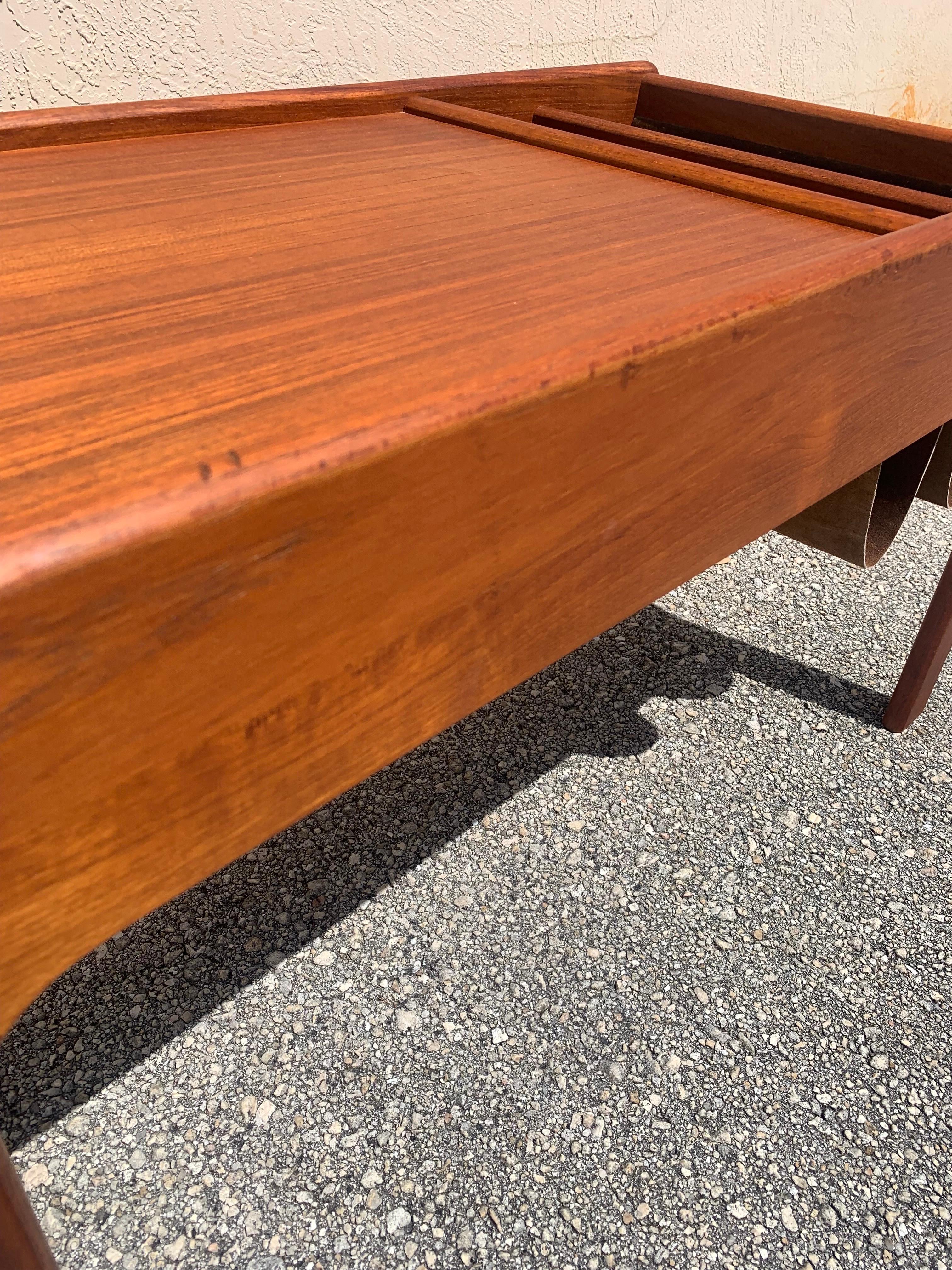 Mid Century Danish Teak Coffee Table with Suede Magazine Holder For Sale 3