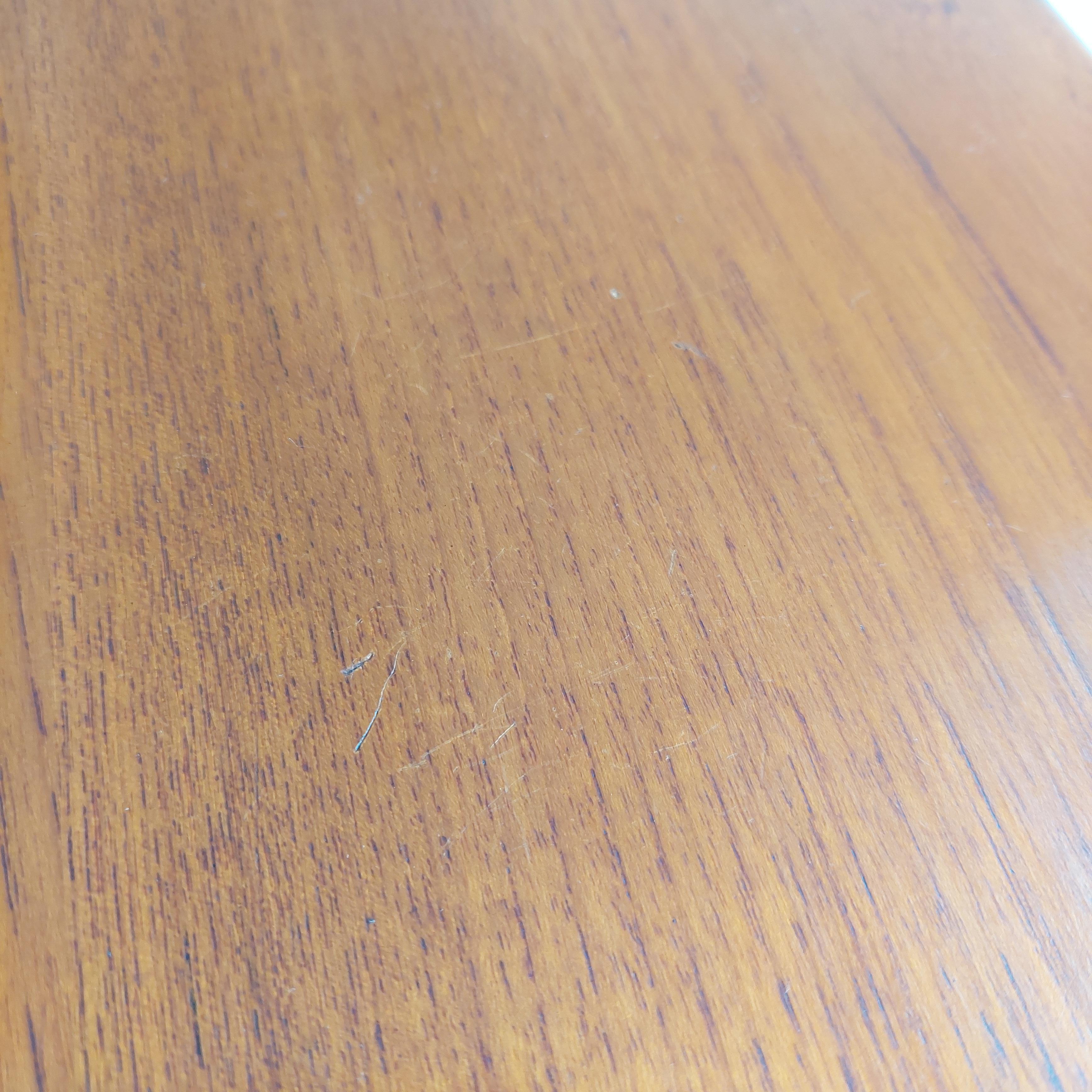 Table console danoise du milieu du siècle dernier, table d'appoint scandinave des années 1960 11