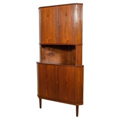 Meuble d'angle danois en teck du milieu du siècle, années 1960
