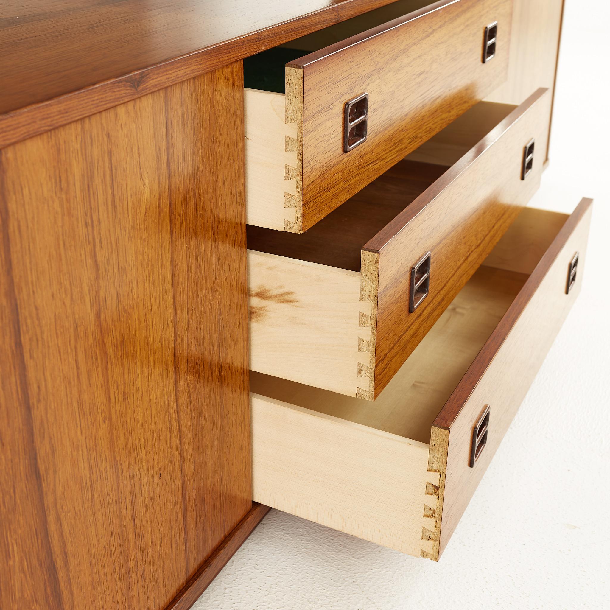 Mid Century Danish Teak Credenza and Hutch 13