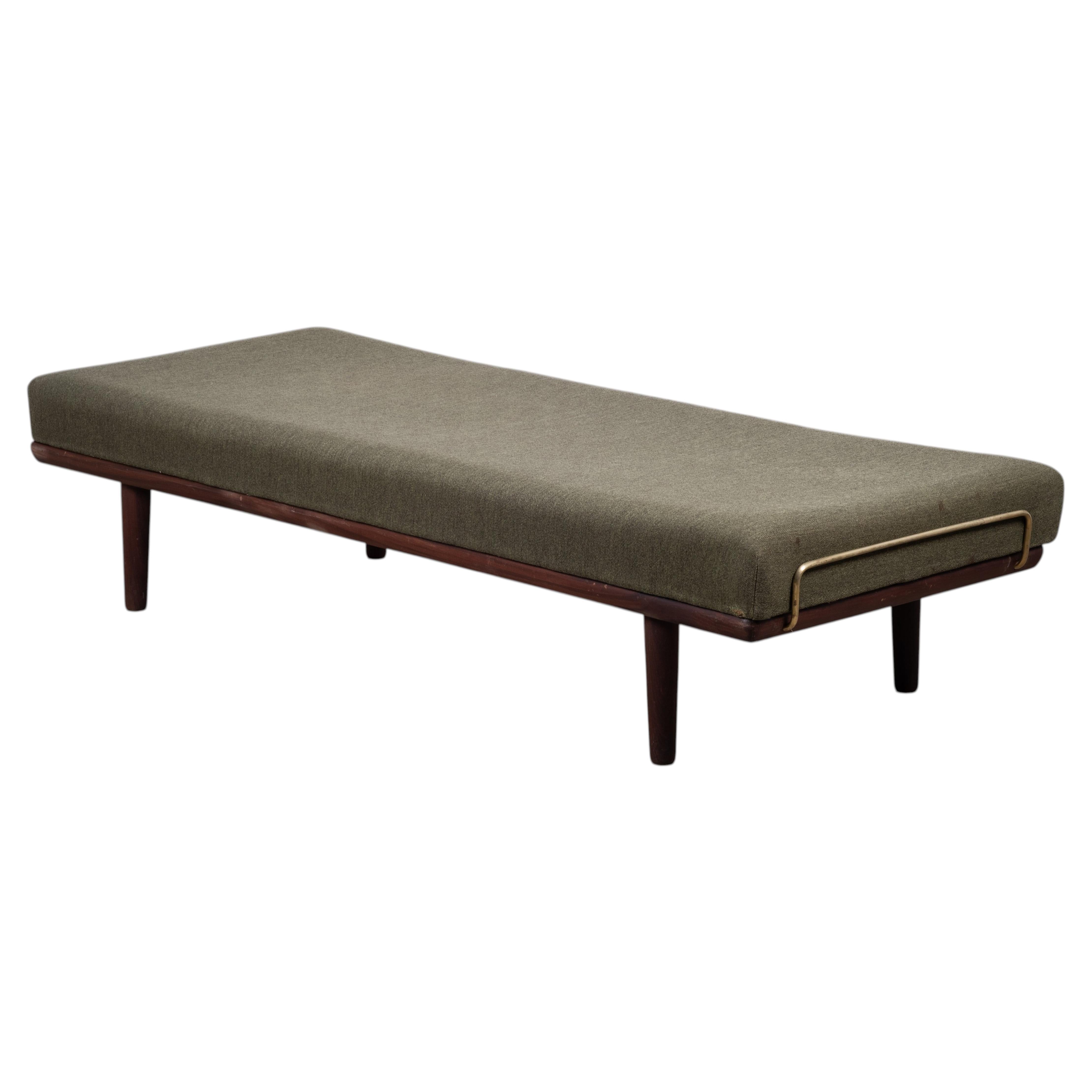 Mid-Century Danish Teak Daybed Model GE19 by Hans J. Wegner, 1960s