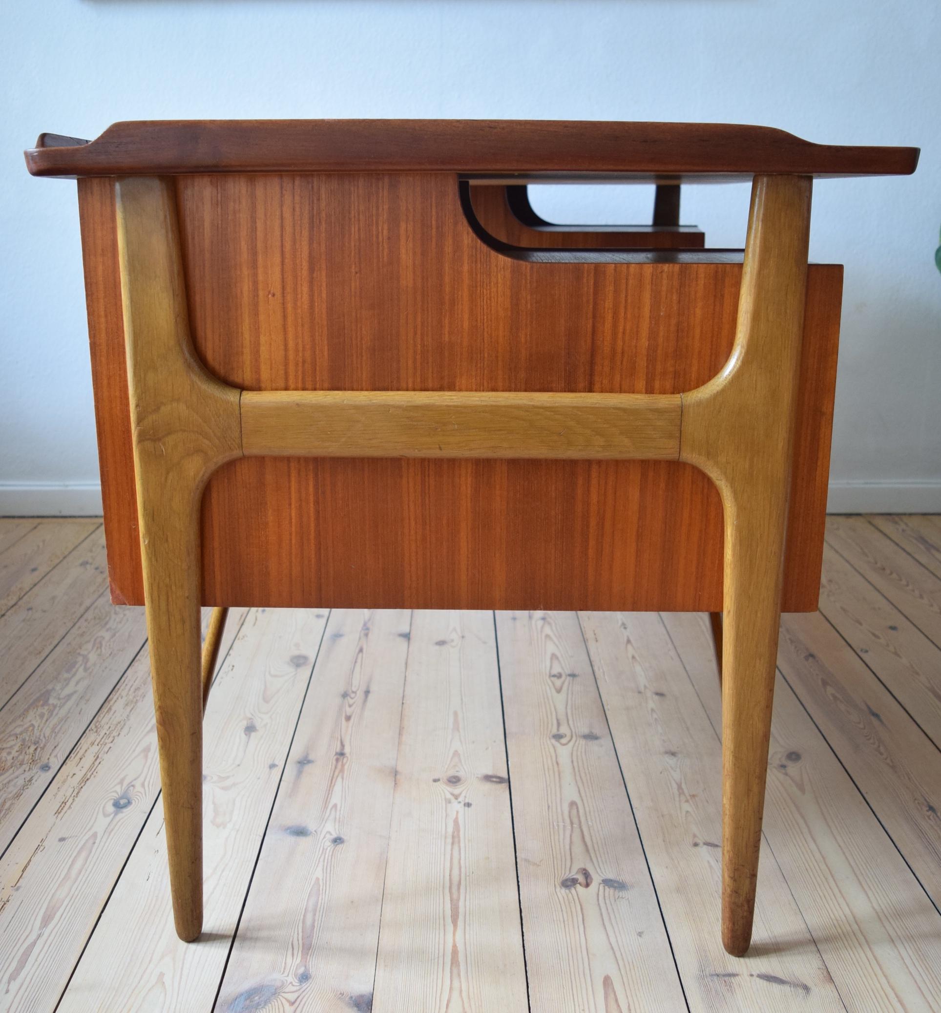 Midcentury Danish Teak Desk by Svend Aage Madsen for Sigurd Hansen, 1950s 2