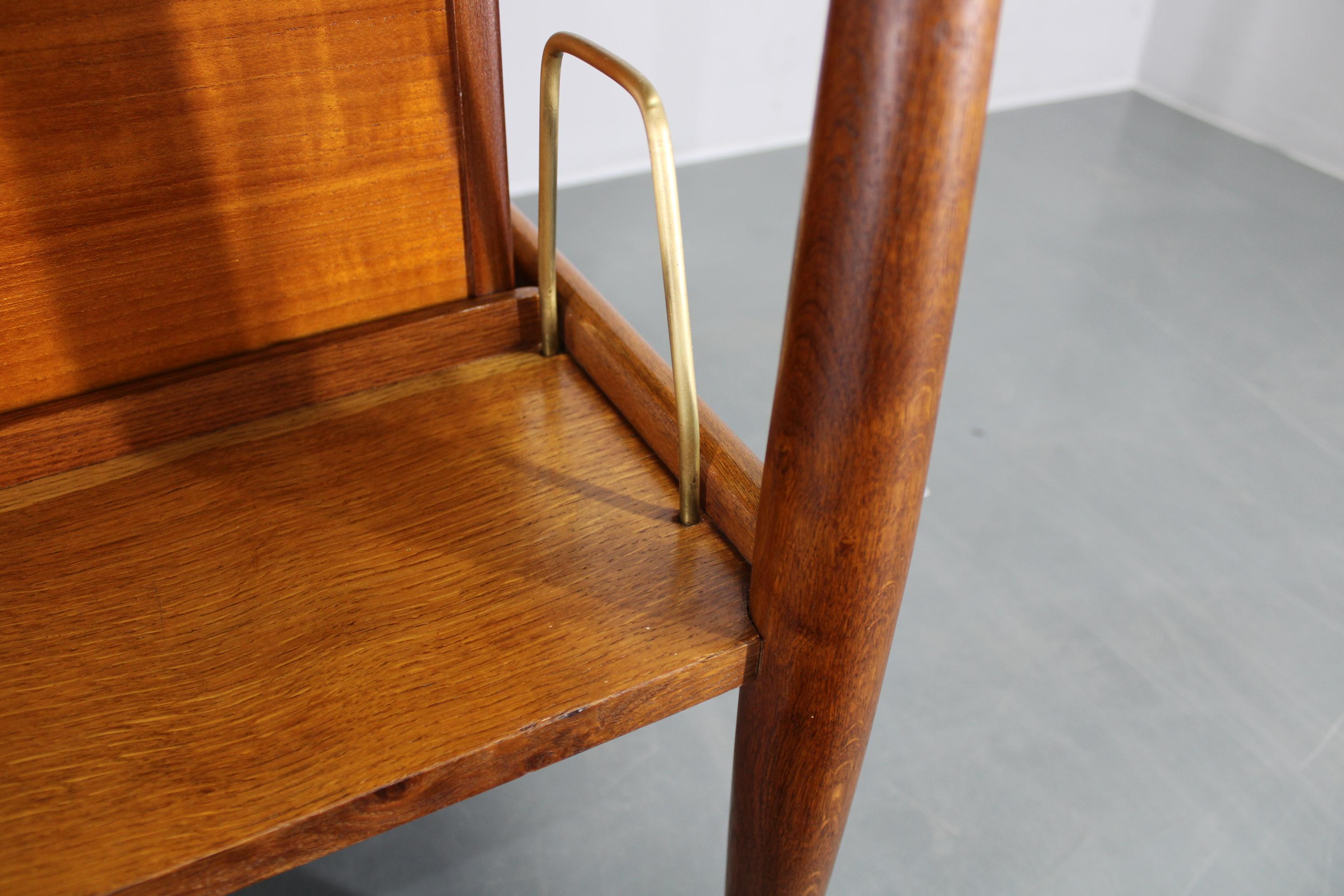 Scrivania danese di metà secolo in teak, con doppio piedistallo, circa 1960 in vendita 6