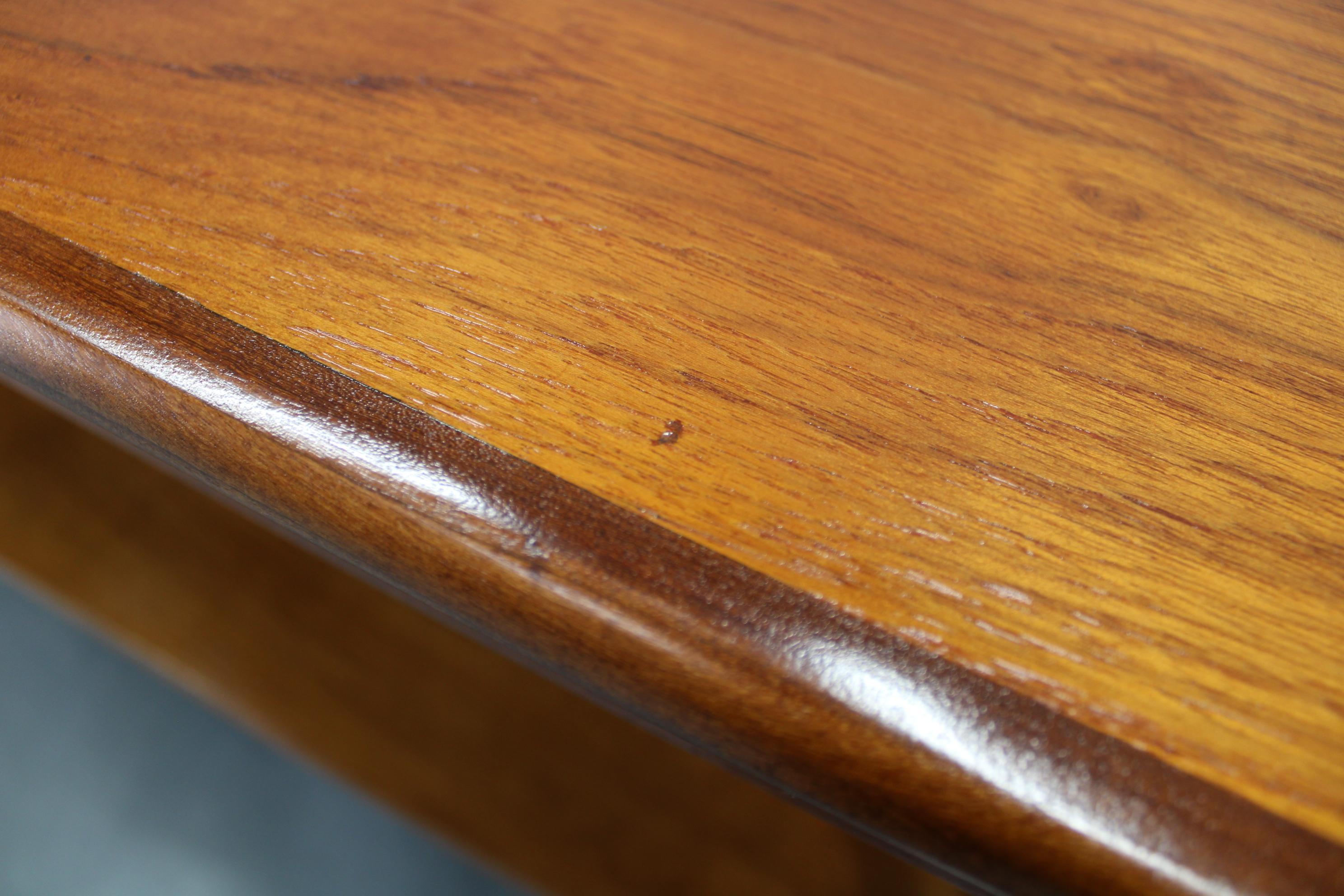 Scrivania danese di metà secolo in teak, con doppio piedistallo, circa 1960 in vendita 7