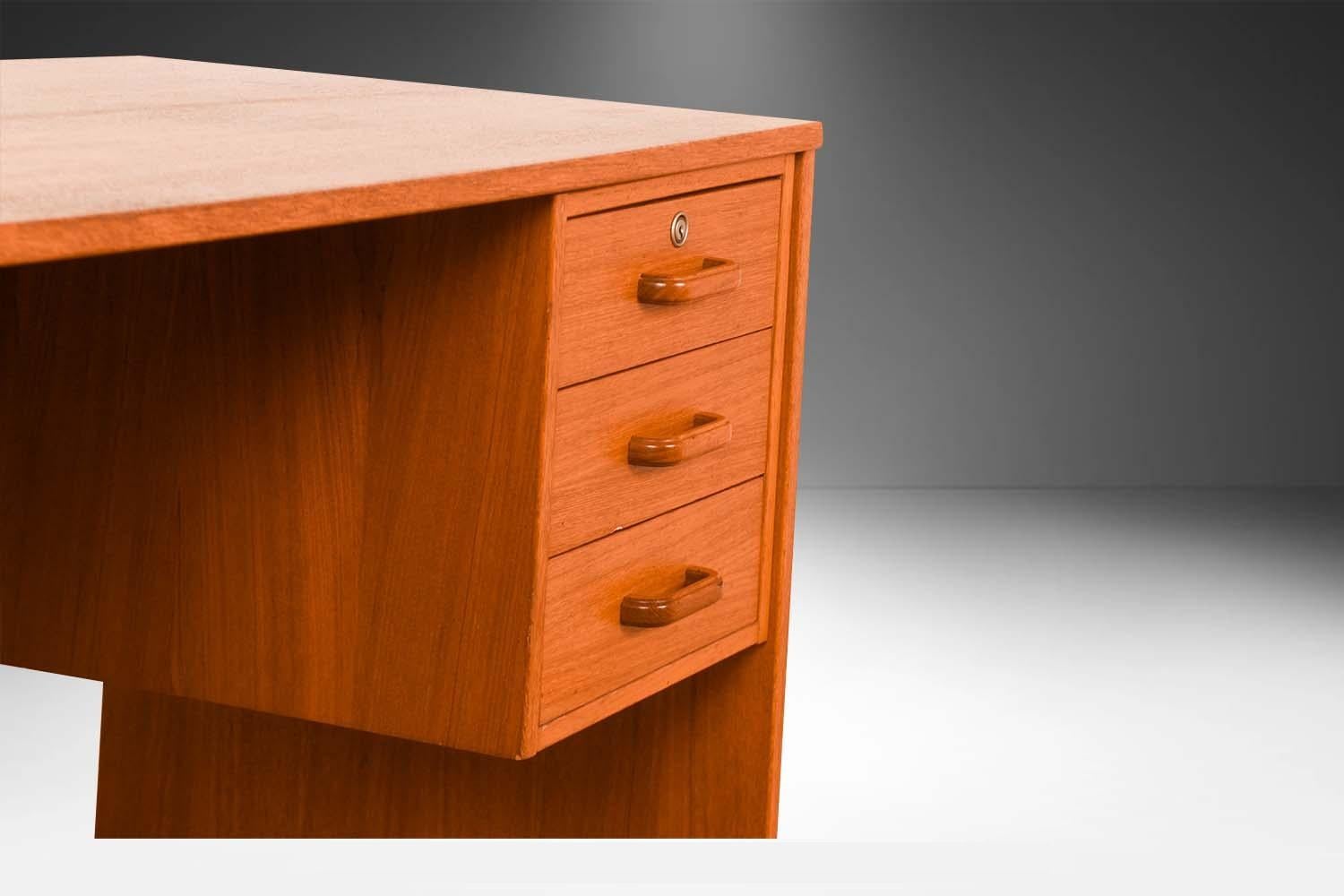 Mid-Century Danish Teak Desk For Sale 2