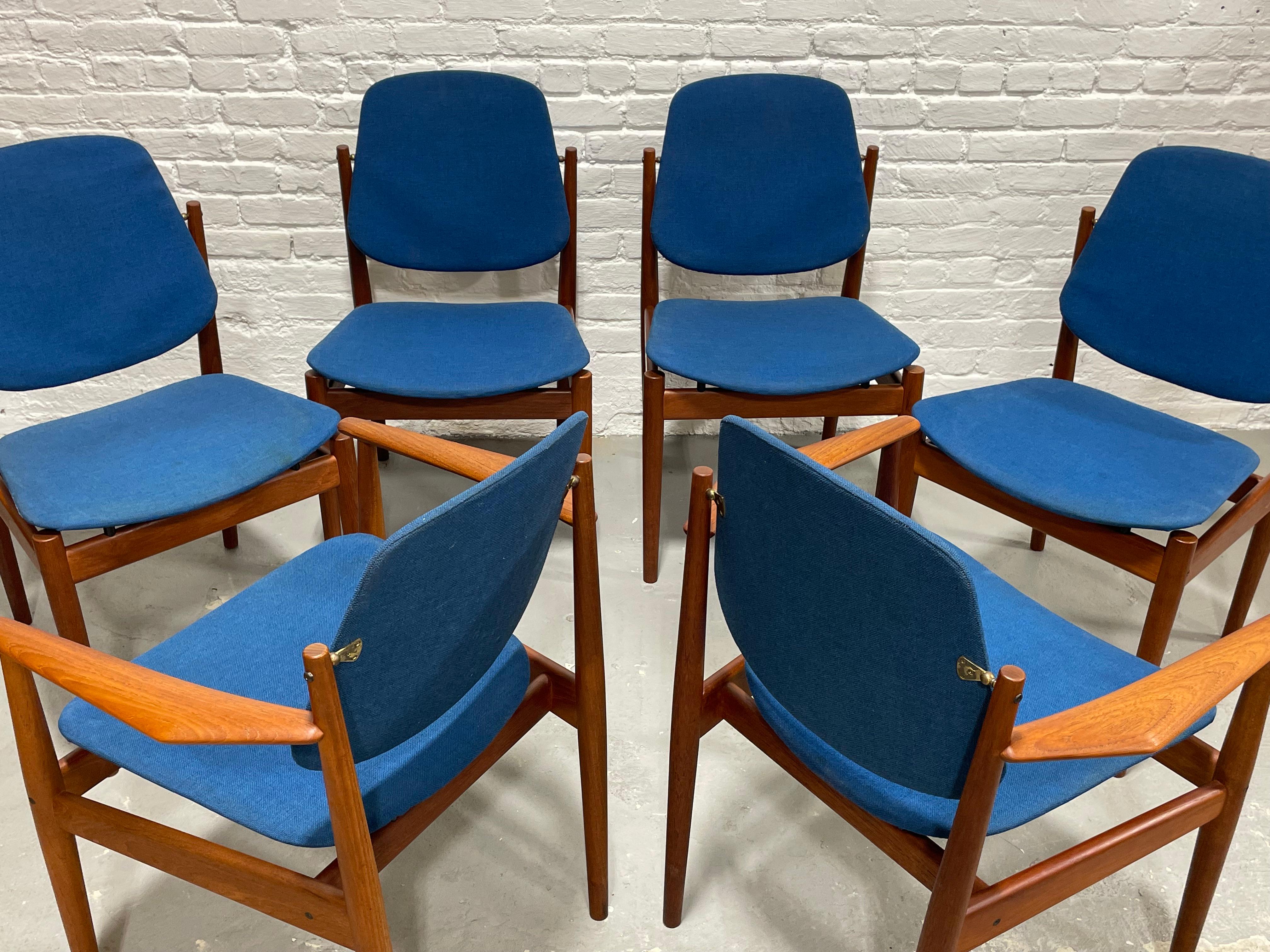 Midcentury Danish Teak Dining Chairs by Arne Vodder for France & Daverkosen For Sale 4