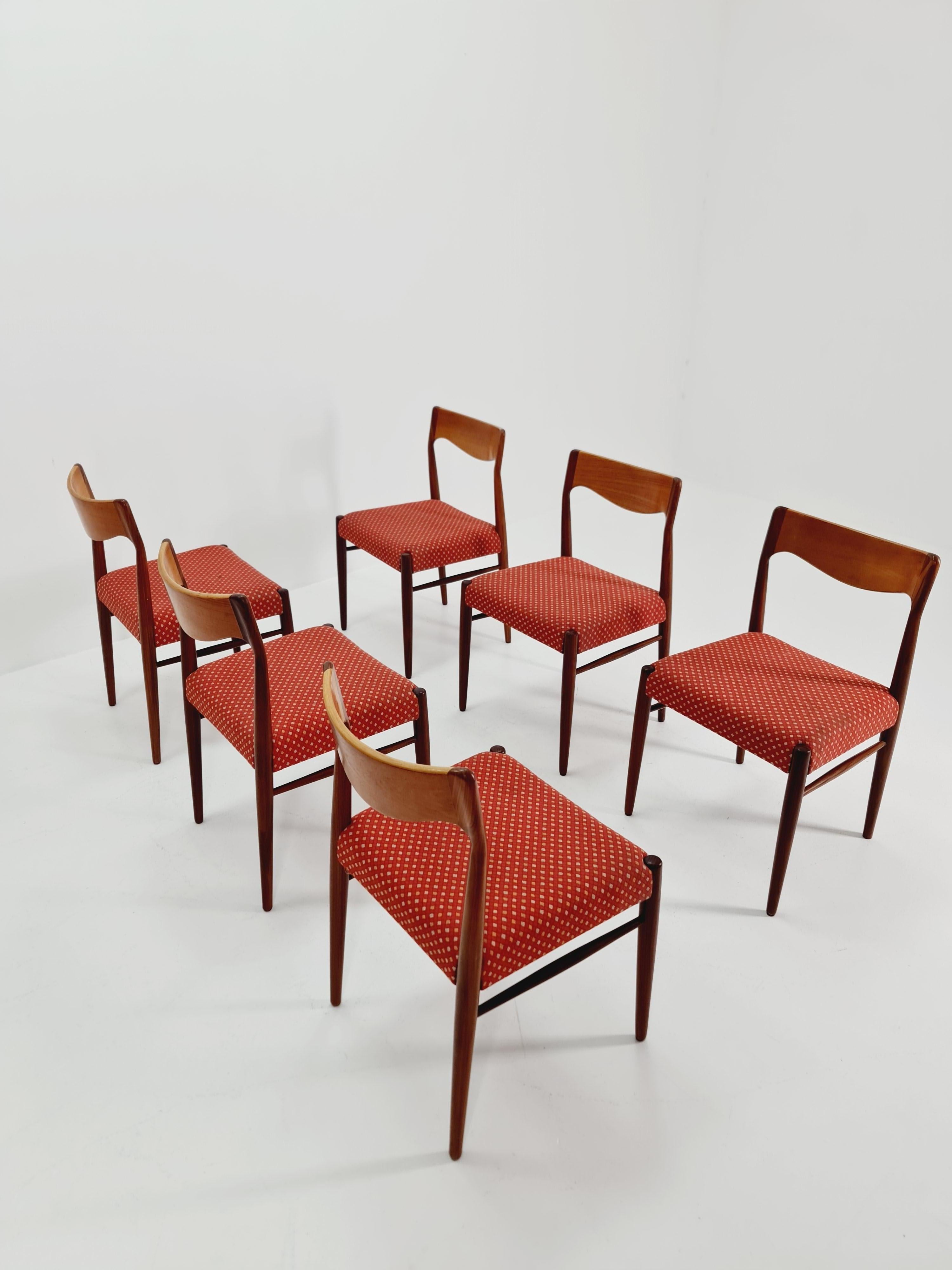 Sedie da pranzo danesi in teak del Mid Century di Niels O.Moller, anni '60, set di 6 pezzi in vendita 4