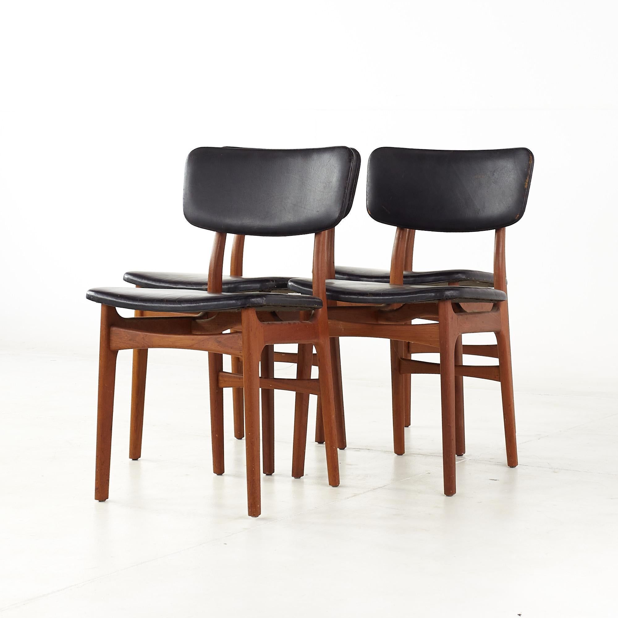 Mid-Century Modern Mid Century Danish Teak Dining Chairs, Set of 4 For Sale