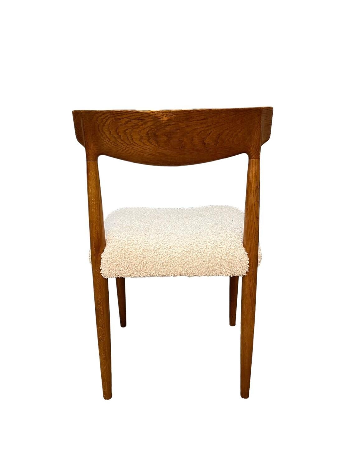 Mid Century danish teak dining chairs set of 4 In Good Condition For Sale In Hudson, NY