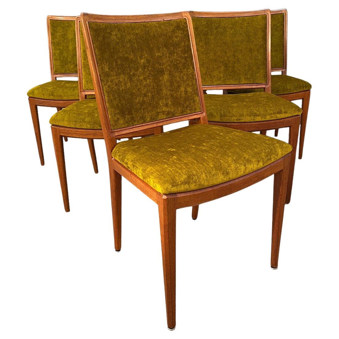 Mid Century danish teak, dining chairs set of 6 For Sale