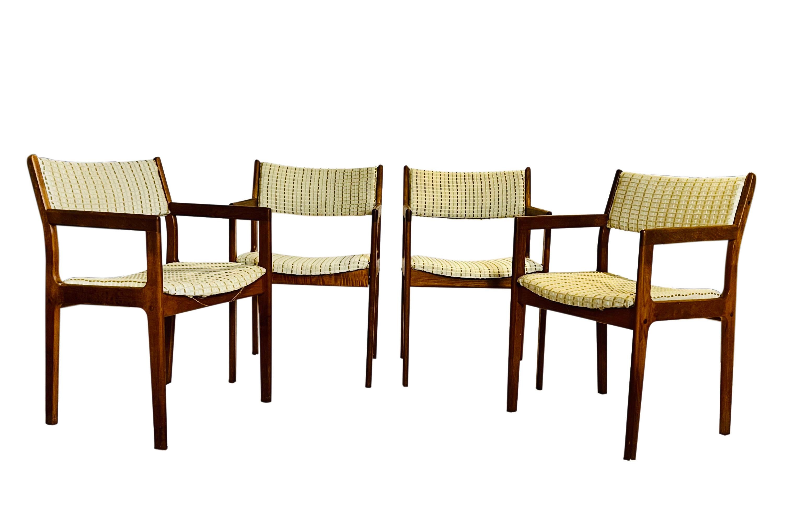 Midcentury Danish Teak Dining Chairs, Set of Four For Sale 8