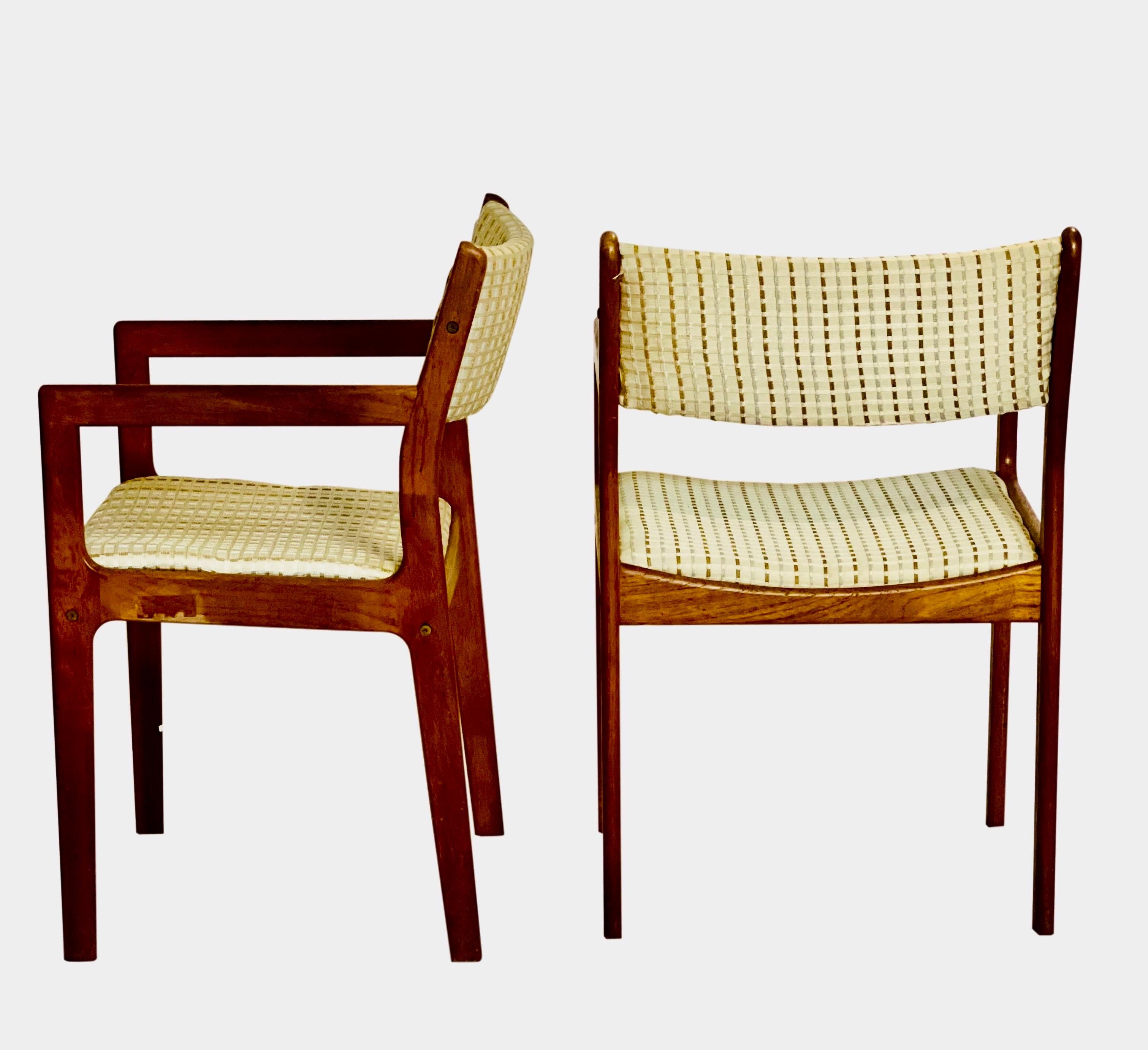 Scandinavian Modern Midcentury Danish Teak Dining Chairs, Set of Four For Sale