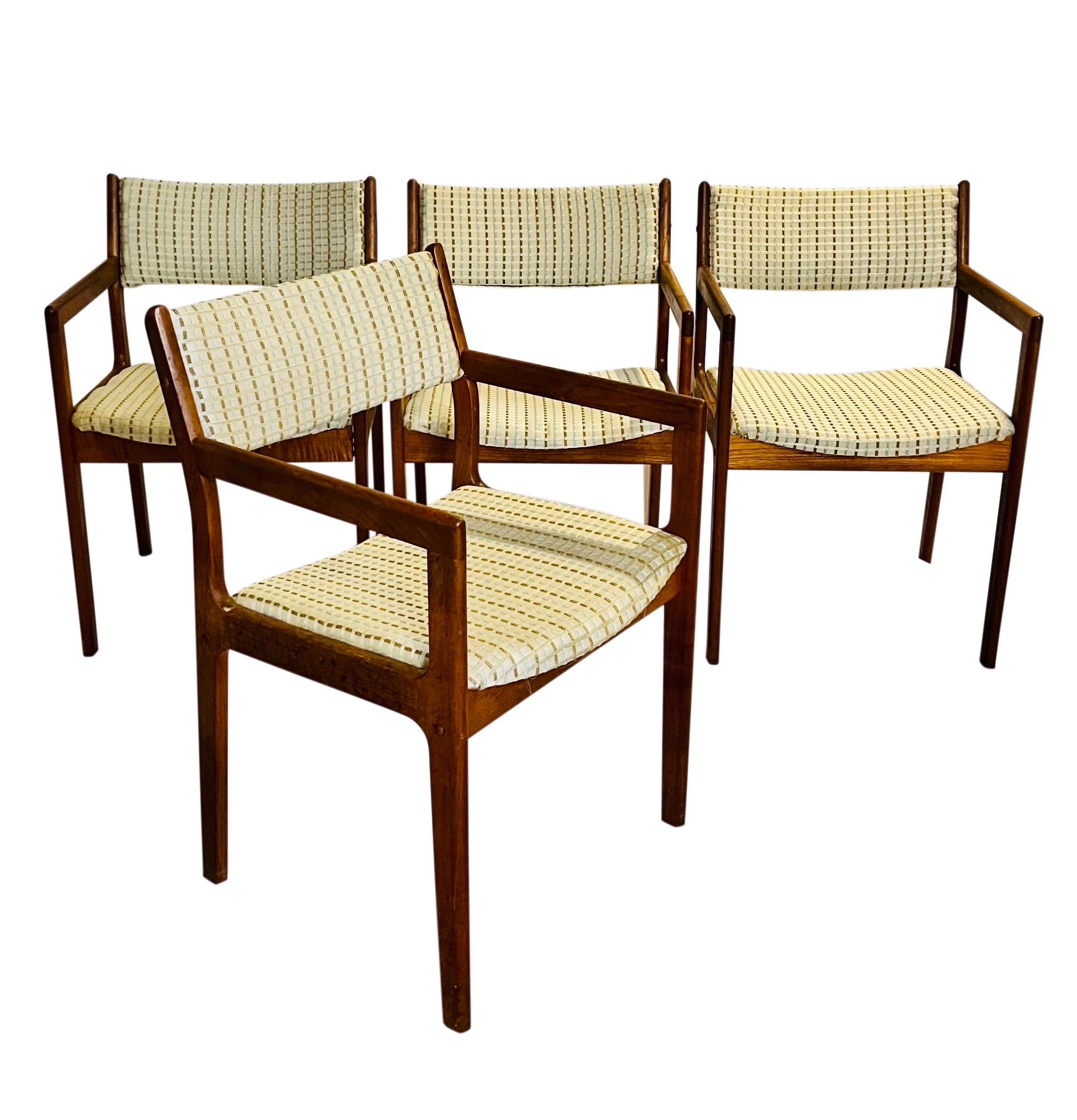 Midcentury Danish Teak Dining Chairs, Set of Four For Sale