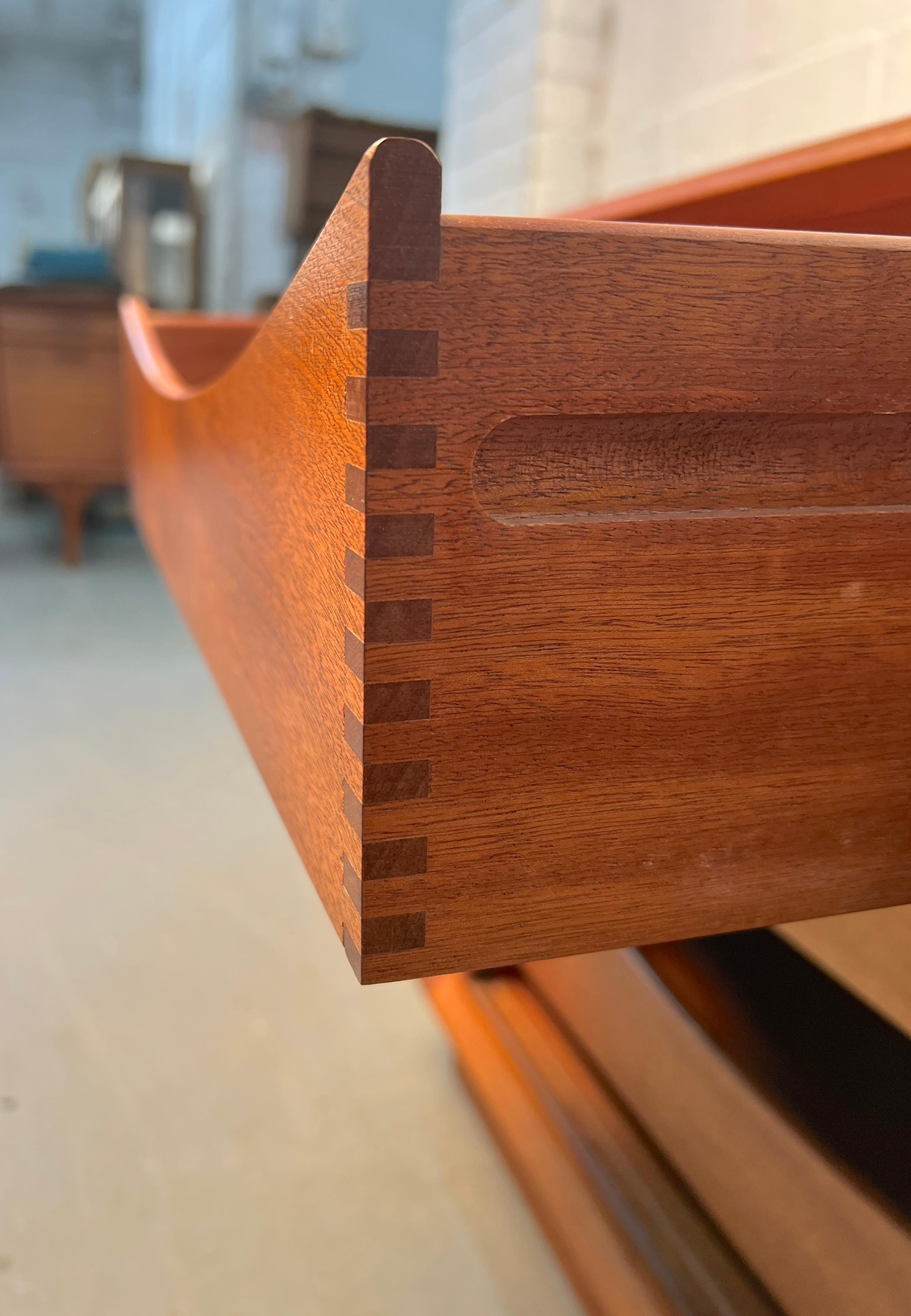 Mid-Century Danish Teak Dresser by BPSM of Denmark in vendita 5