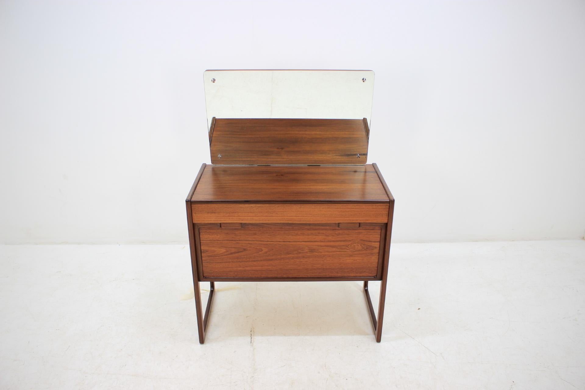 Midcentury Danish Teak Dressing Table, 1960s 3