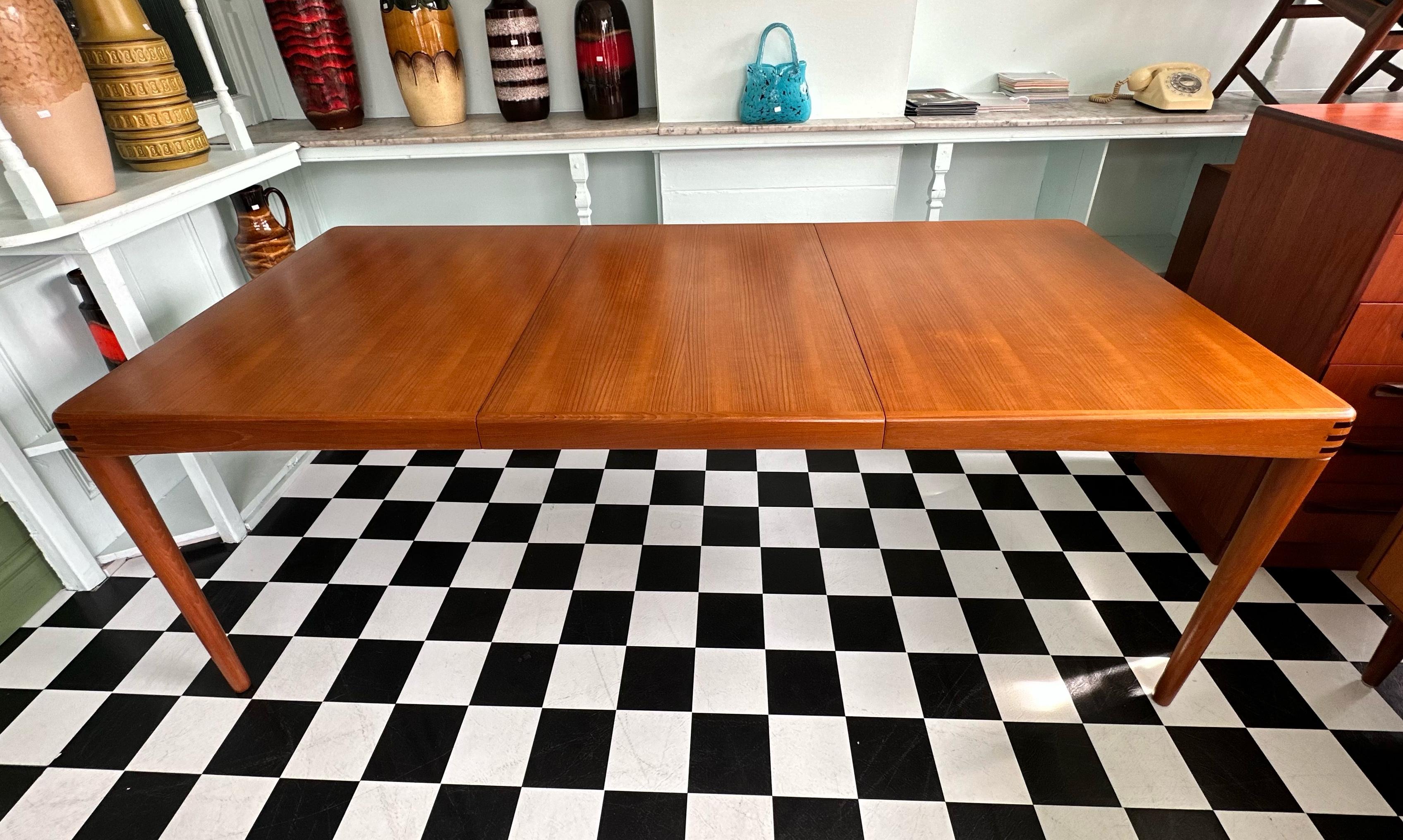 Mid Century Danish Teak Extendable Dining Table by H.W. Klein For Bramin 7