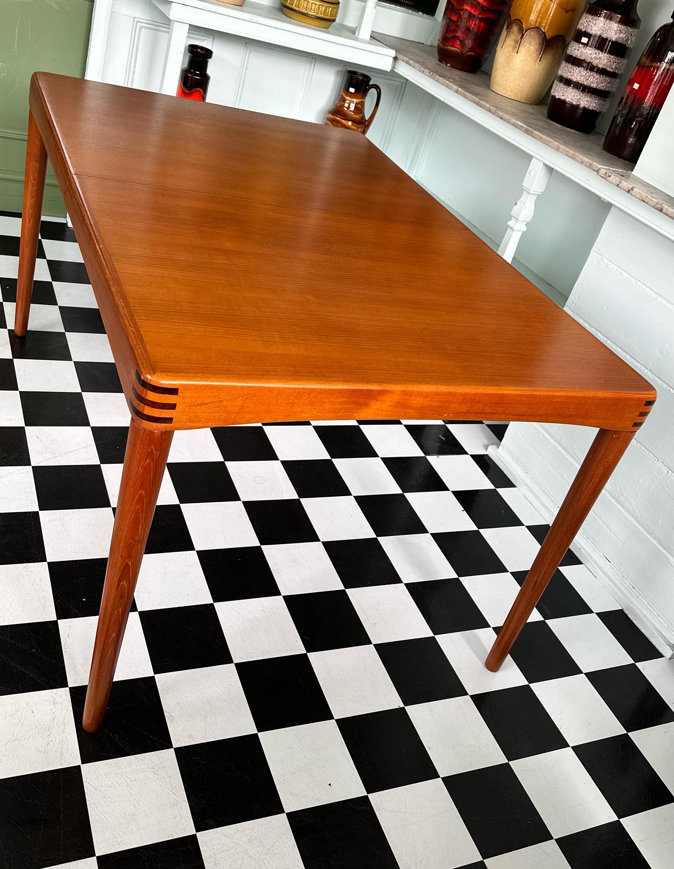 Mid Century Danish Teak Extendable Dining Table by H.W. Klein For Bramin 4