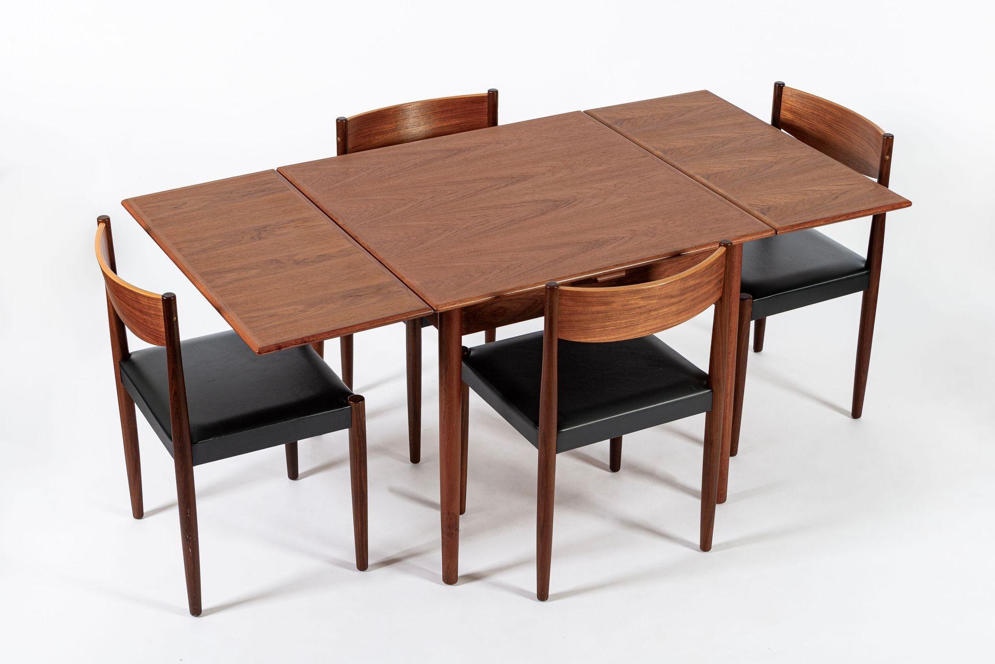 Mid Century Danish Teak Extendable Dining Table by Poul Volther for Frem Rojle For Sale 6