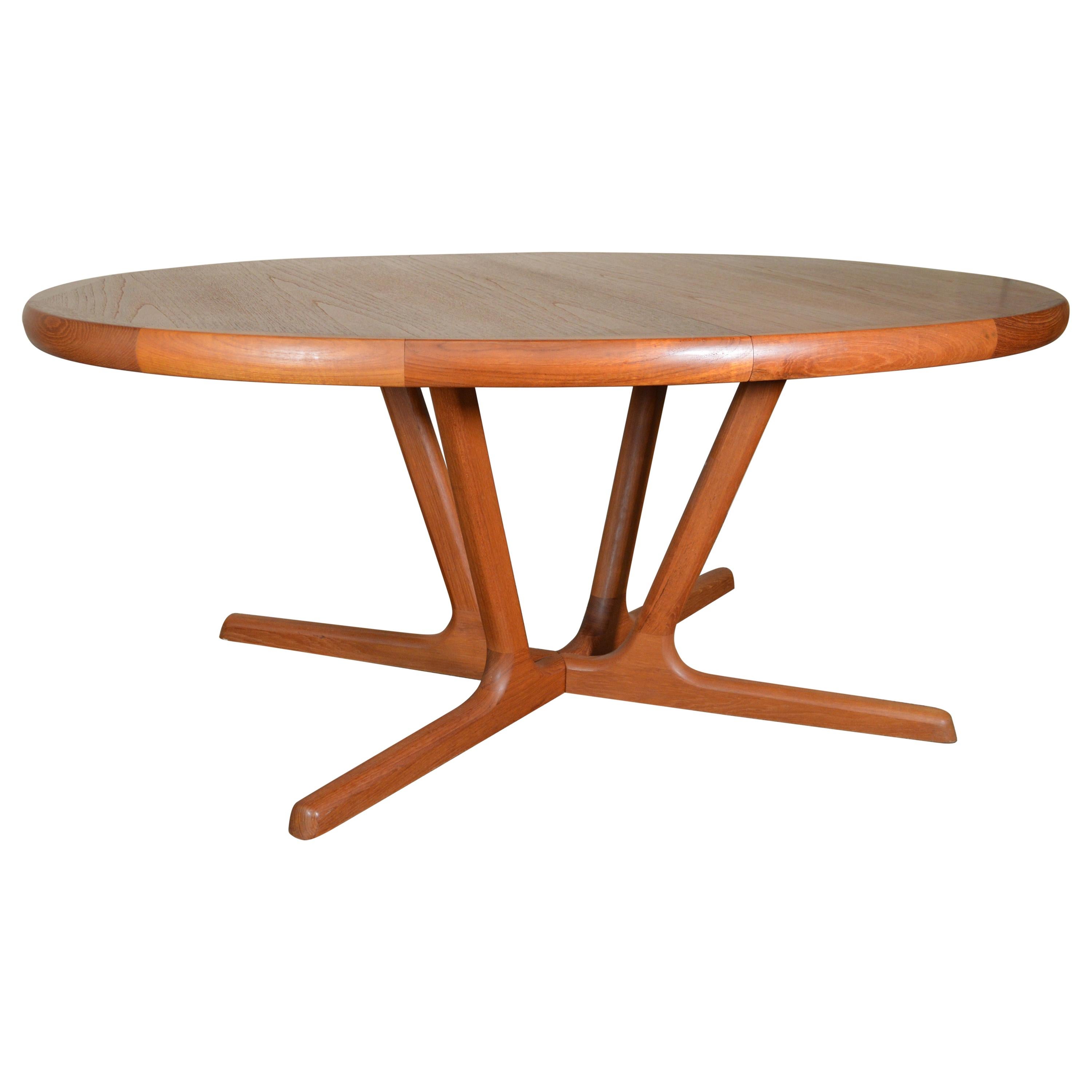 Midcentury Danish Teak Extending Dining Table with 2 Leaves For Sale