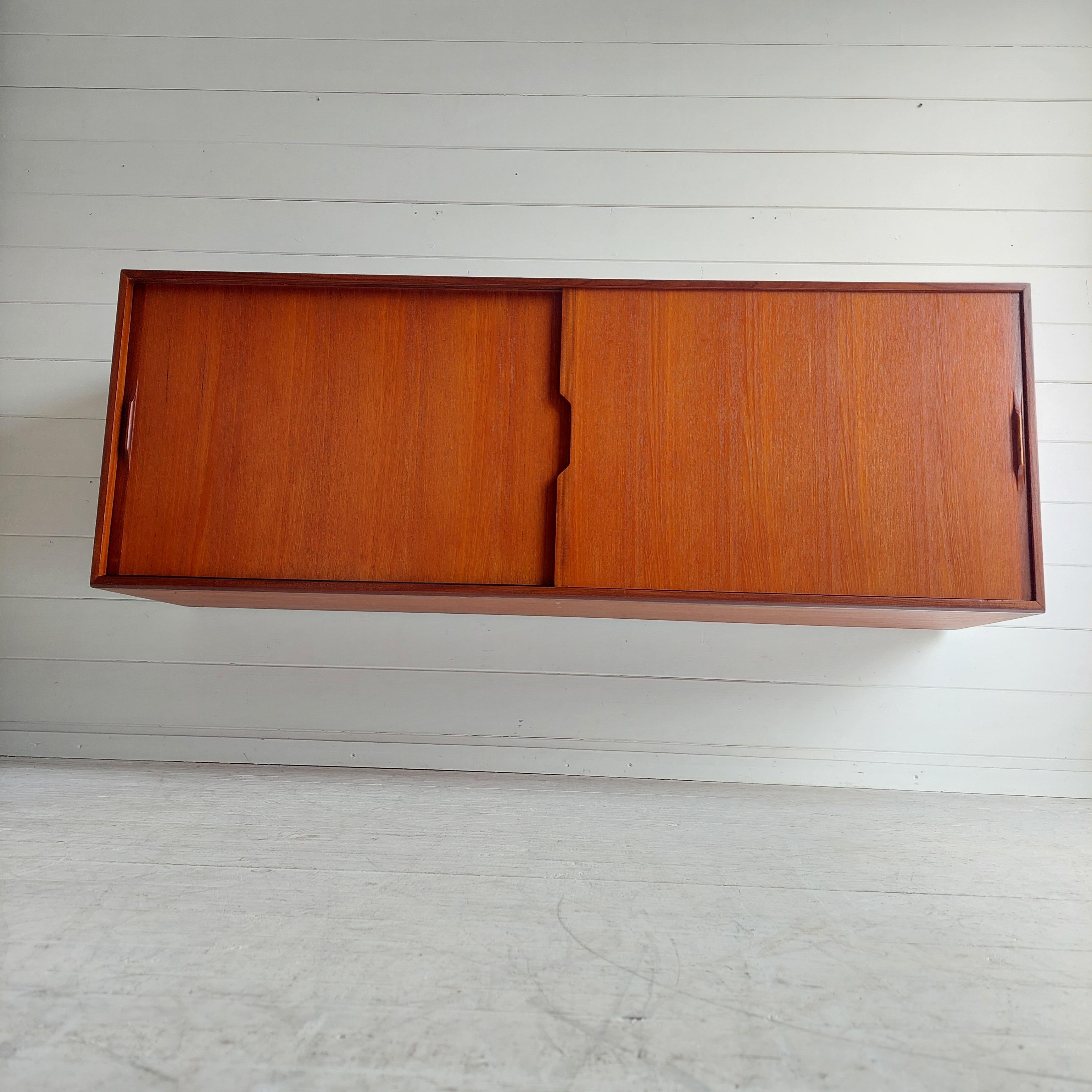 Mid Century Danish Teak Floating Credenza Sideboard wall mounted unit , 1960s For Sale 14