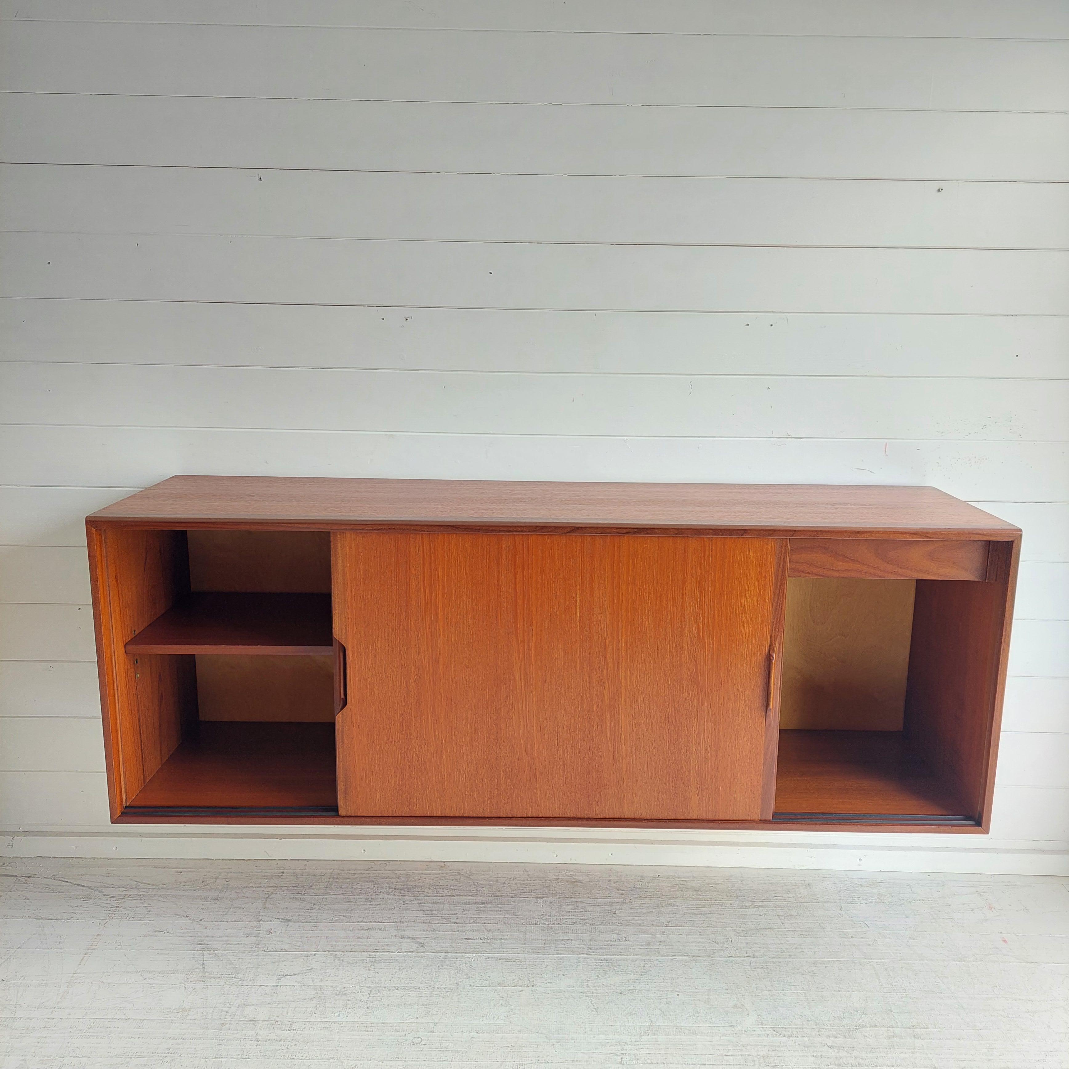 Mid Century Danish Teak Floating Credenza Sideboard wall mounted unit , 1960s For Sale 1