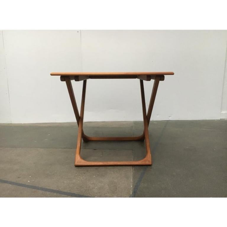 Mesa plegable danesa de teca de mediados de siglo de Juul Kristensen, años 60 en venta 3