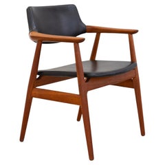 Fauteuil GM11 en teck danois du milieu du siècle par Svend Aage Eriksen, années 1960.