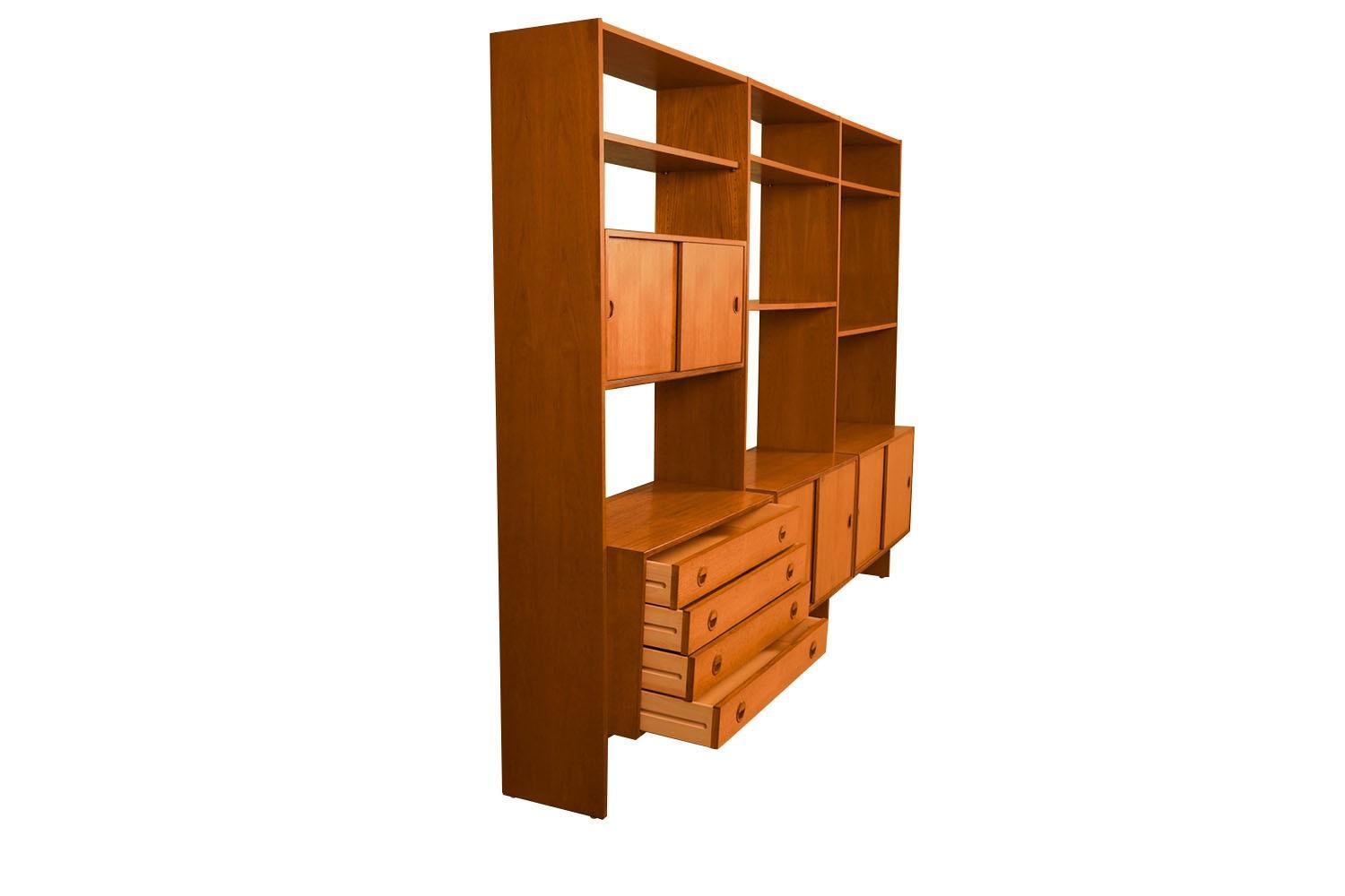 Mid-Century Modern Mid-Century Danish Teak Hansen & Guldborg Wall Unit Bookcase Cabinet