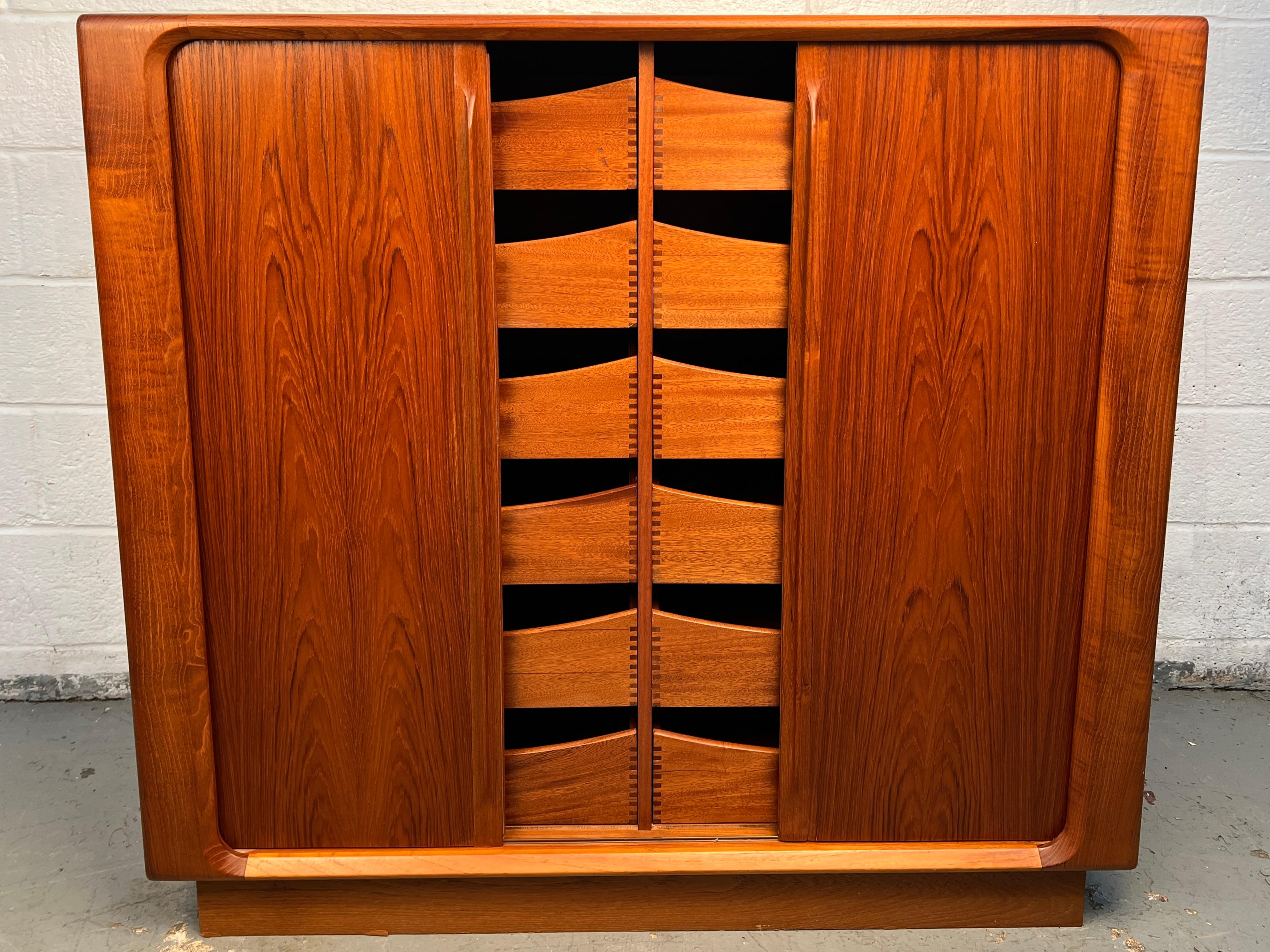 Mid-Century Danish Teak Highboy Dresser by BPS of Denmark in vendita 6