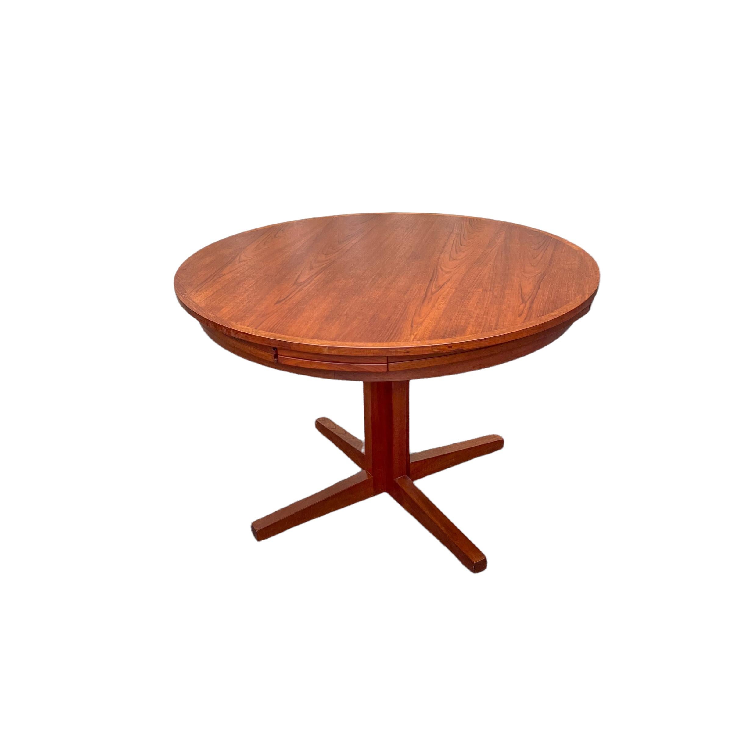 dyrlund teak dining table