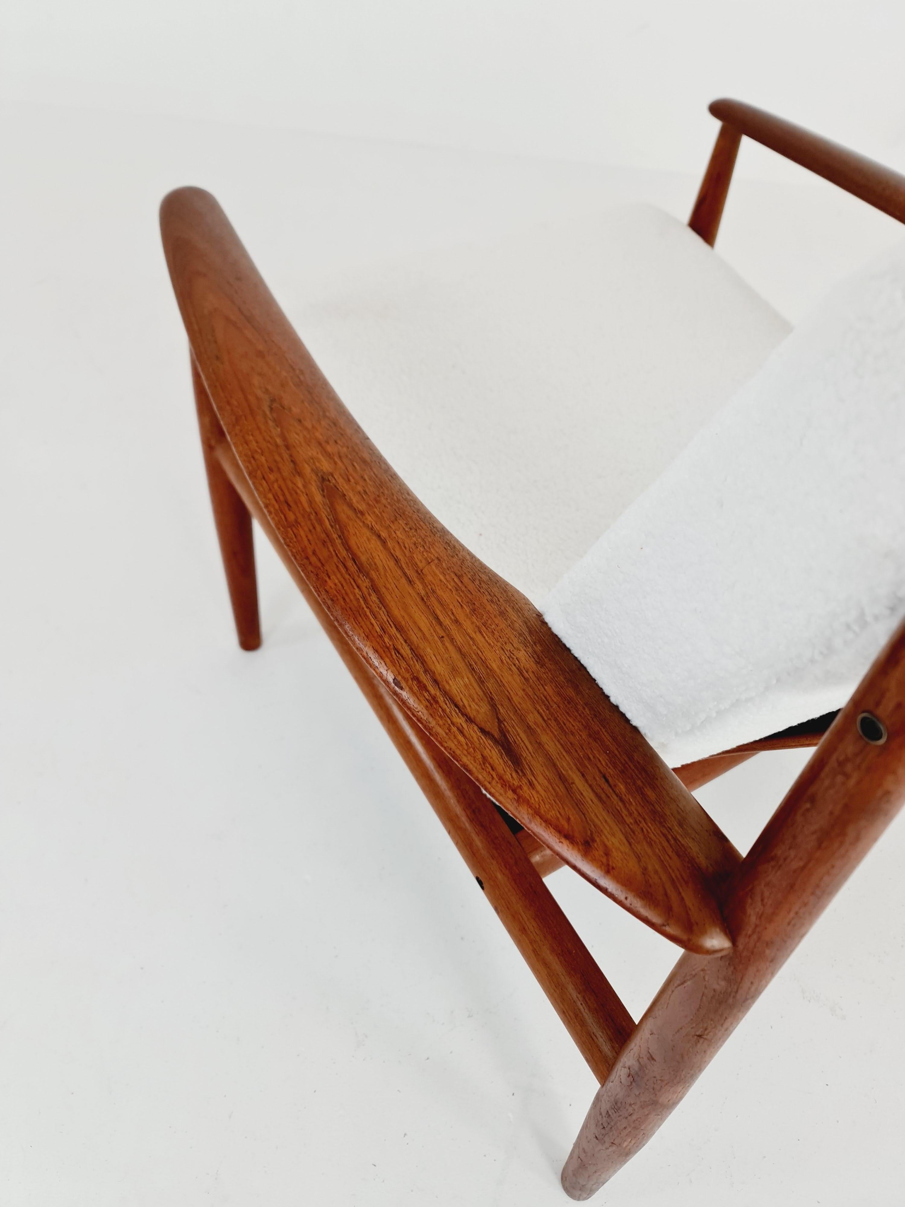 Mid-century Danish teak lounge chair/ Easy chair by Grete Jalk For France & Son For Sale 3