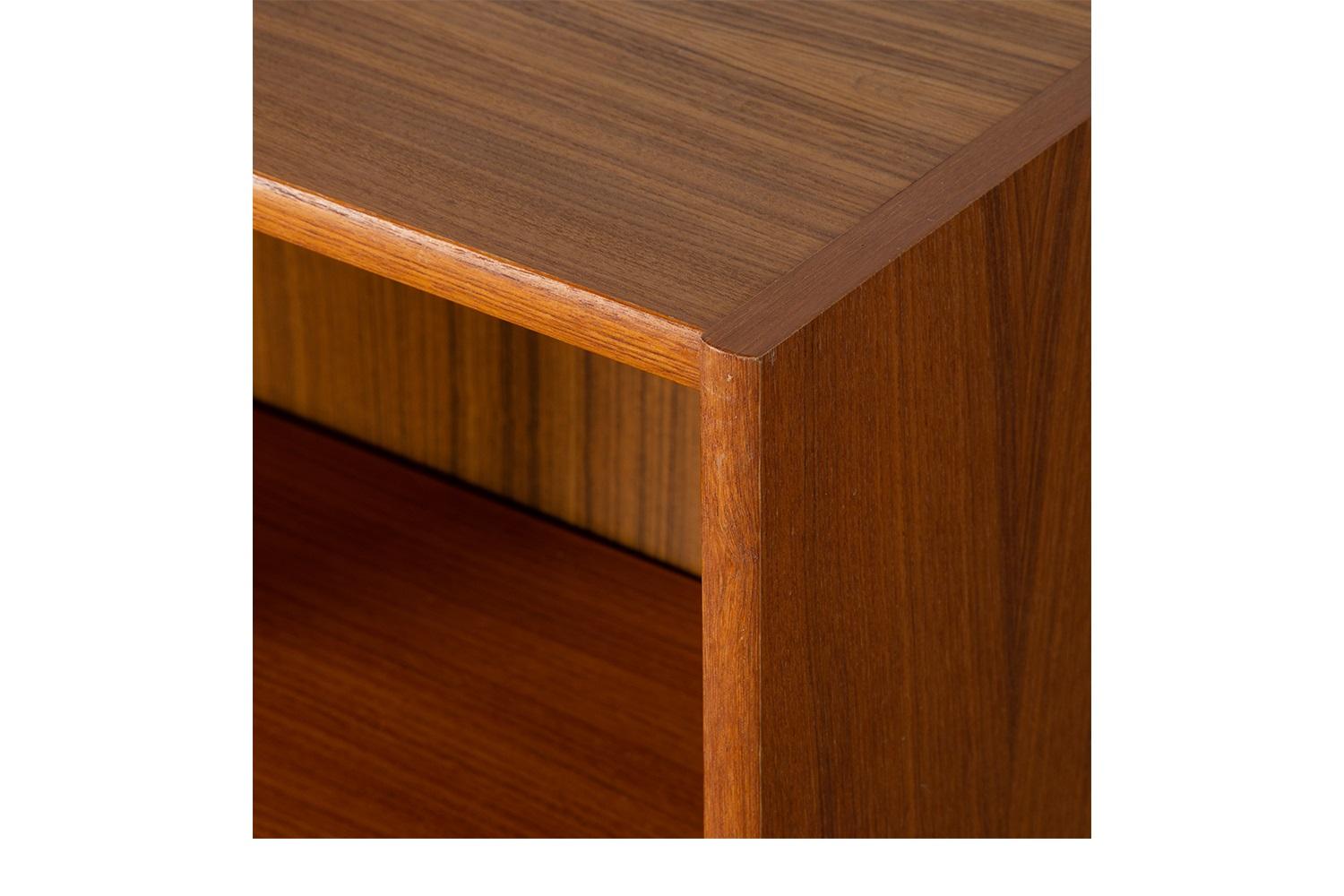 Mid-Century Danish Teak Low Compact Bookcase For Sale 2
