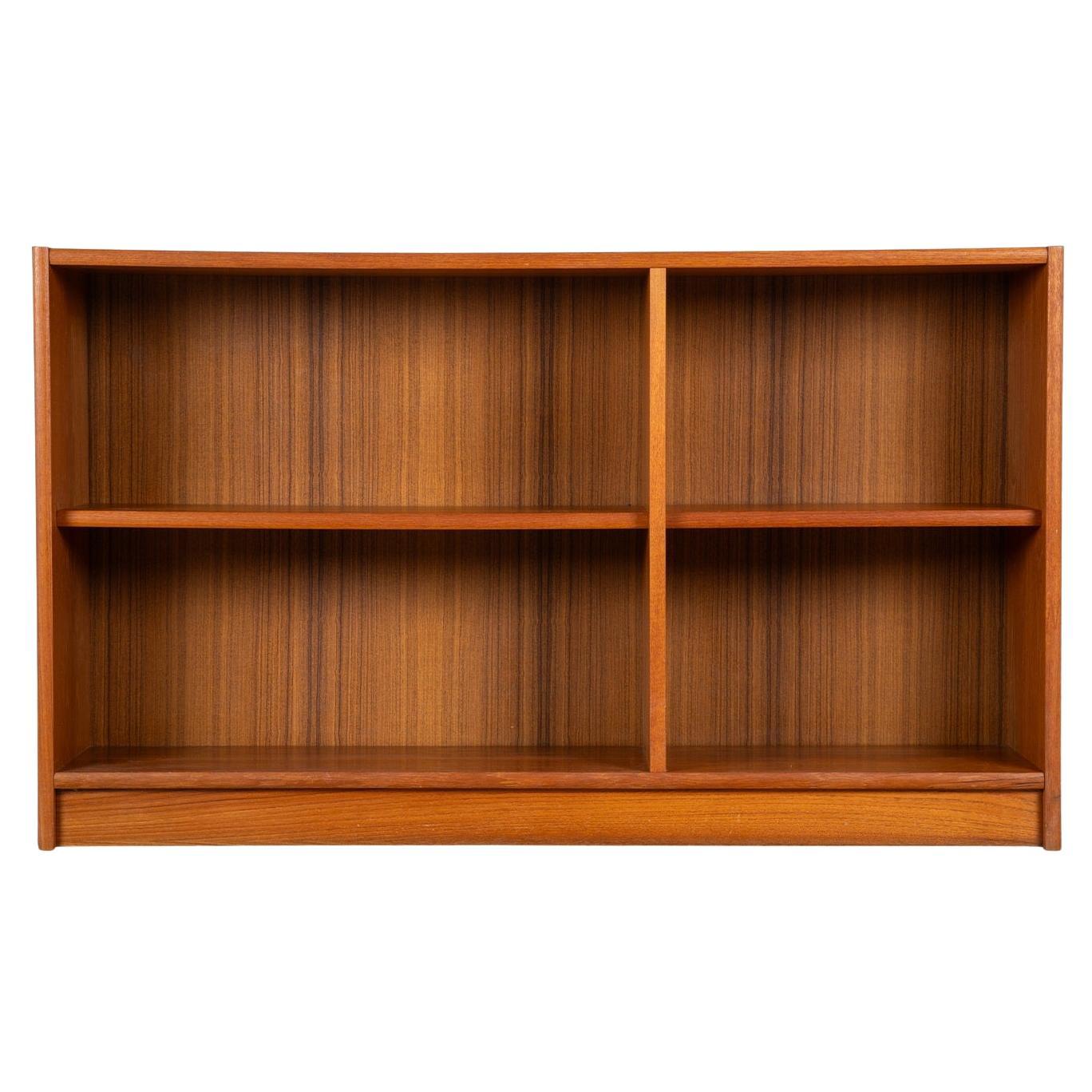 Mid-Century Danish Teak Low Compact Bücherregal