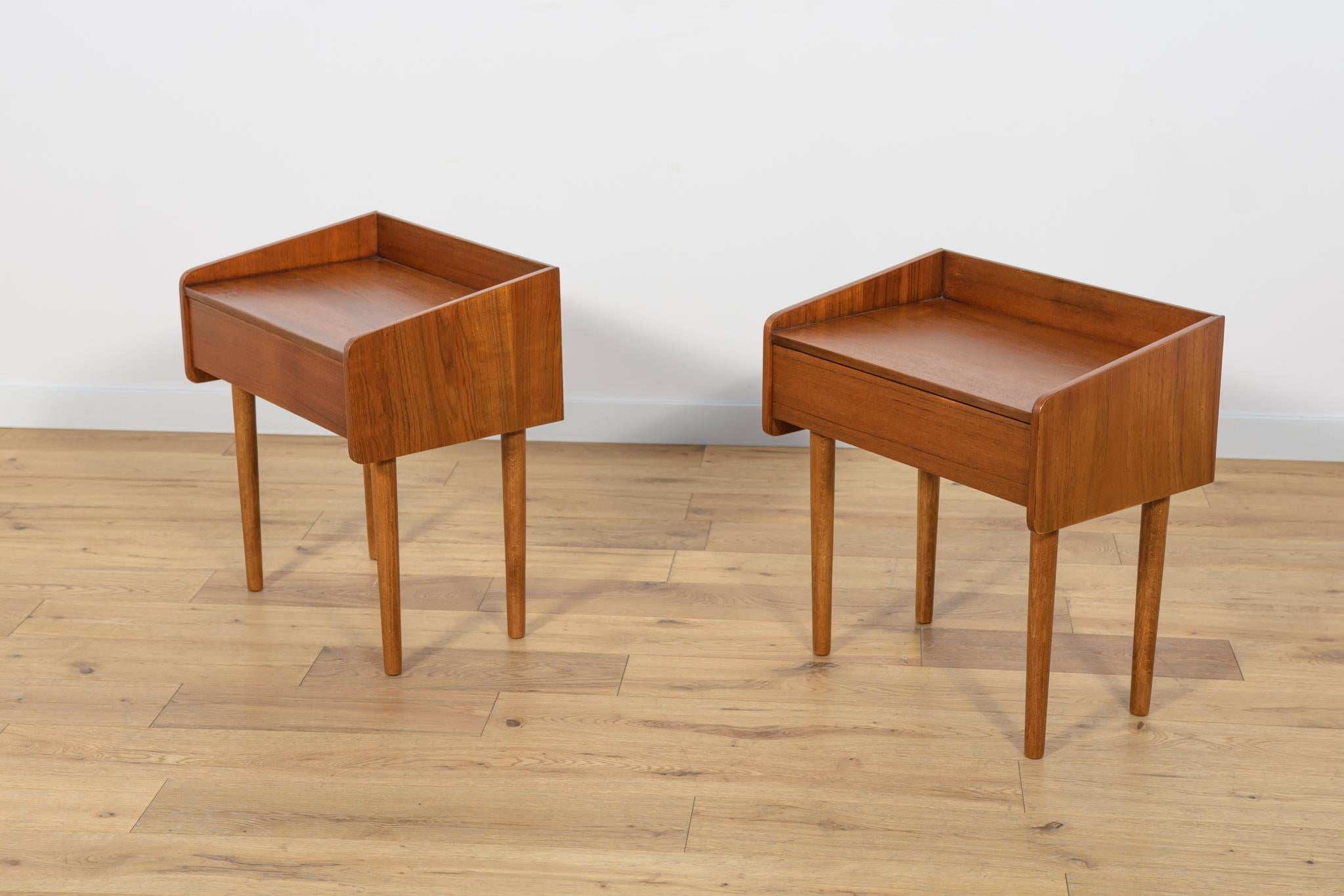 Woodwork Mid-Century Danish Teak Nightstands, 1960s, Set of 2 For Sale